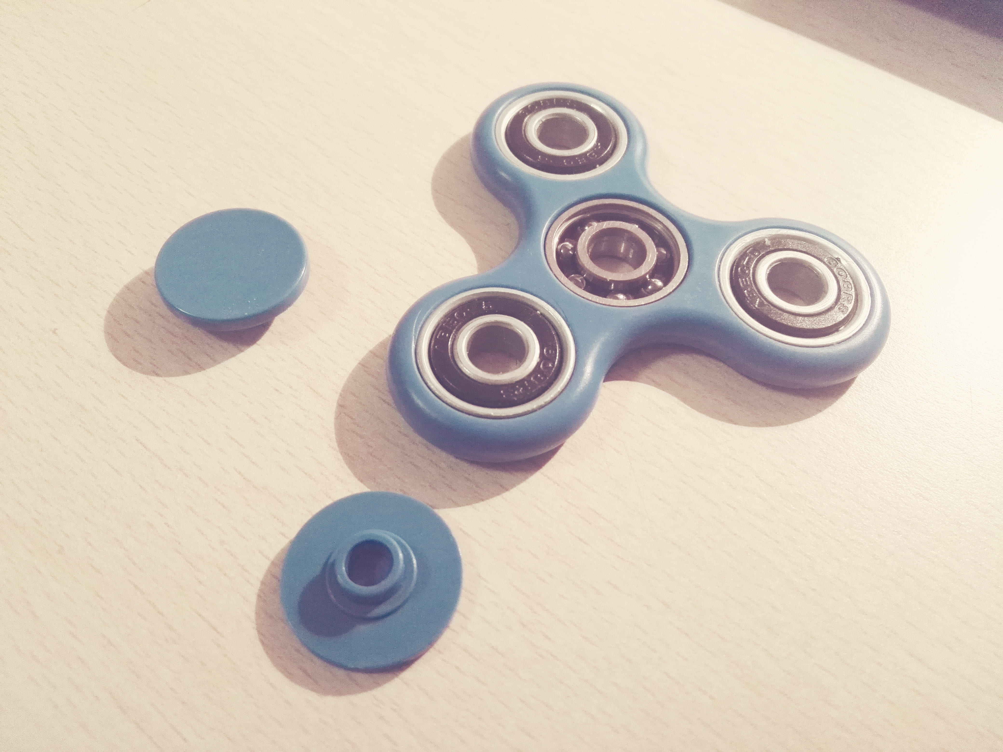 still life, medium group of objects, indoors, shape, disassembled, blue, Spinner, shadow, colorful, circles, 4K, plastic, day, craft, no people, group of objects, HD Wallpaper