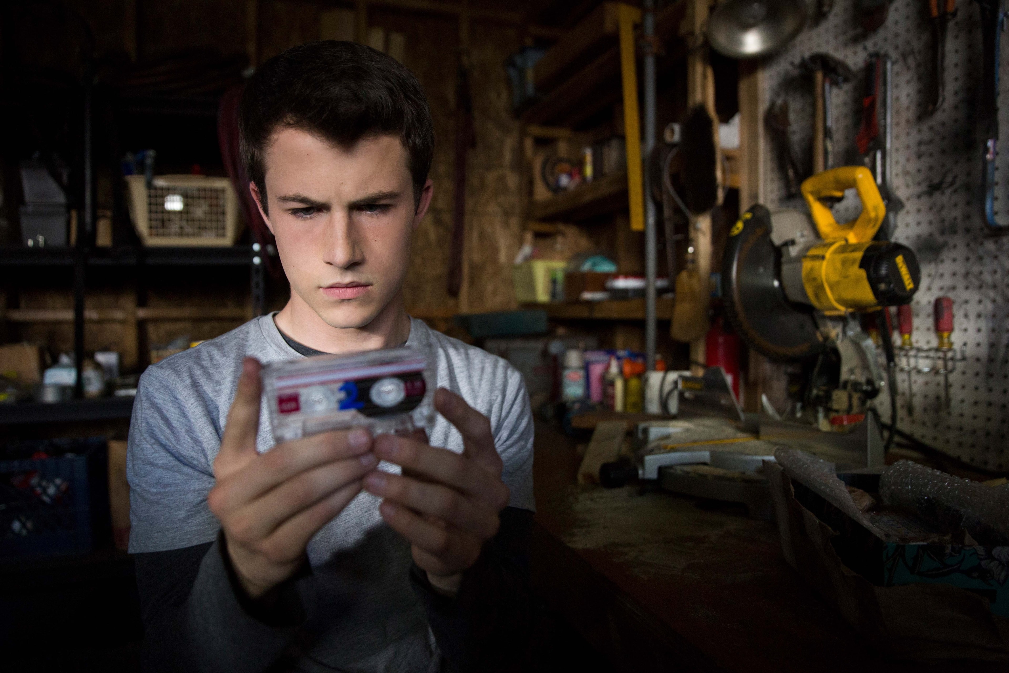 technology, mobile phone, occupation, indoors, workshop, business, dylan minnette 4k background desktop, 4K, communication, smart phone, adult, portable information device, HD Wallpaper