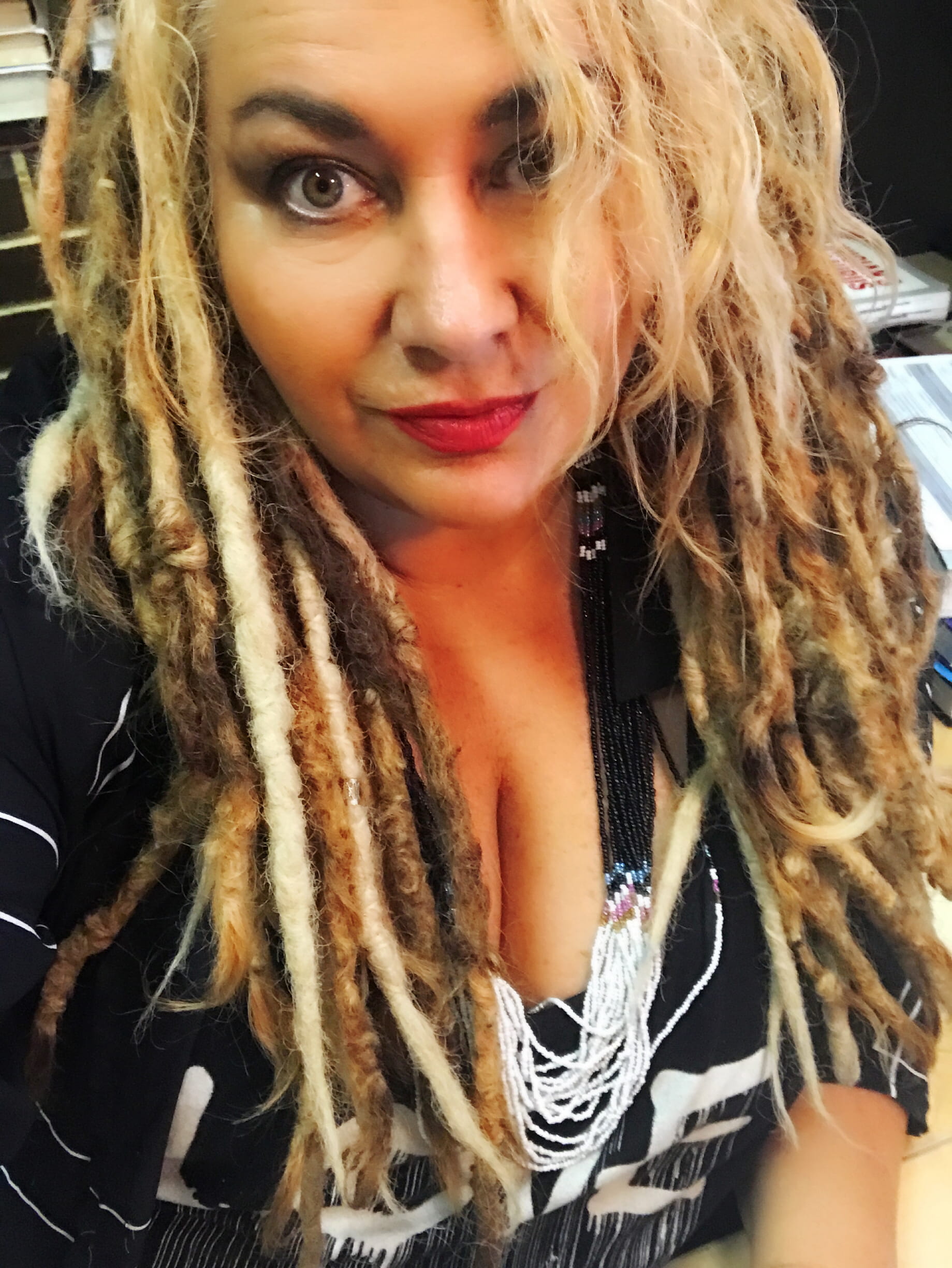 dreadlocks, blond hair, young women, united states, women, wo, warm clothing, portrait, dreads, black and white, make-up, eyes, 1080P, adult, long hair, Phone HD Wallpaper