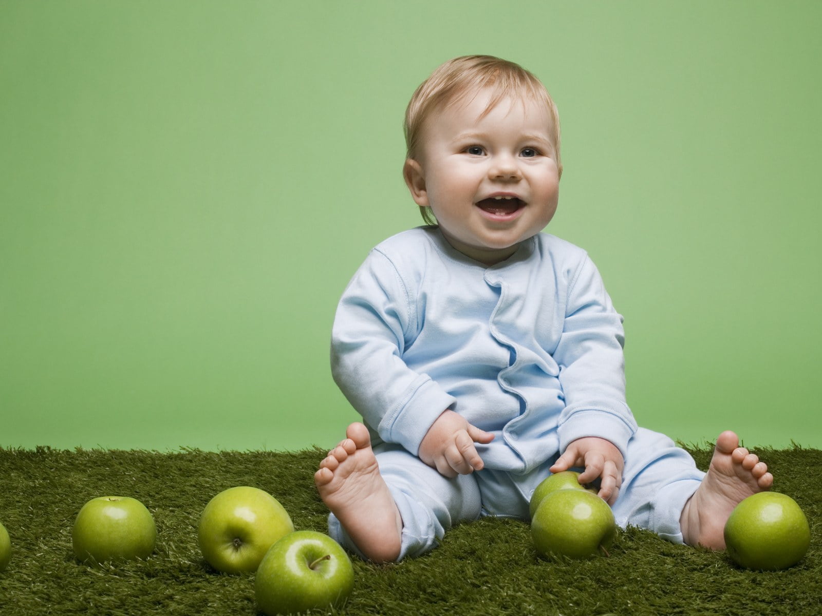 mouth open, full length, indoors, cute, childhood, innocence, smiling, s, food and drink, white, child, young, 720P, food, green background, babies, front view, HD Wallpaper