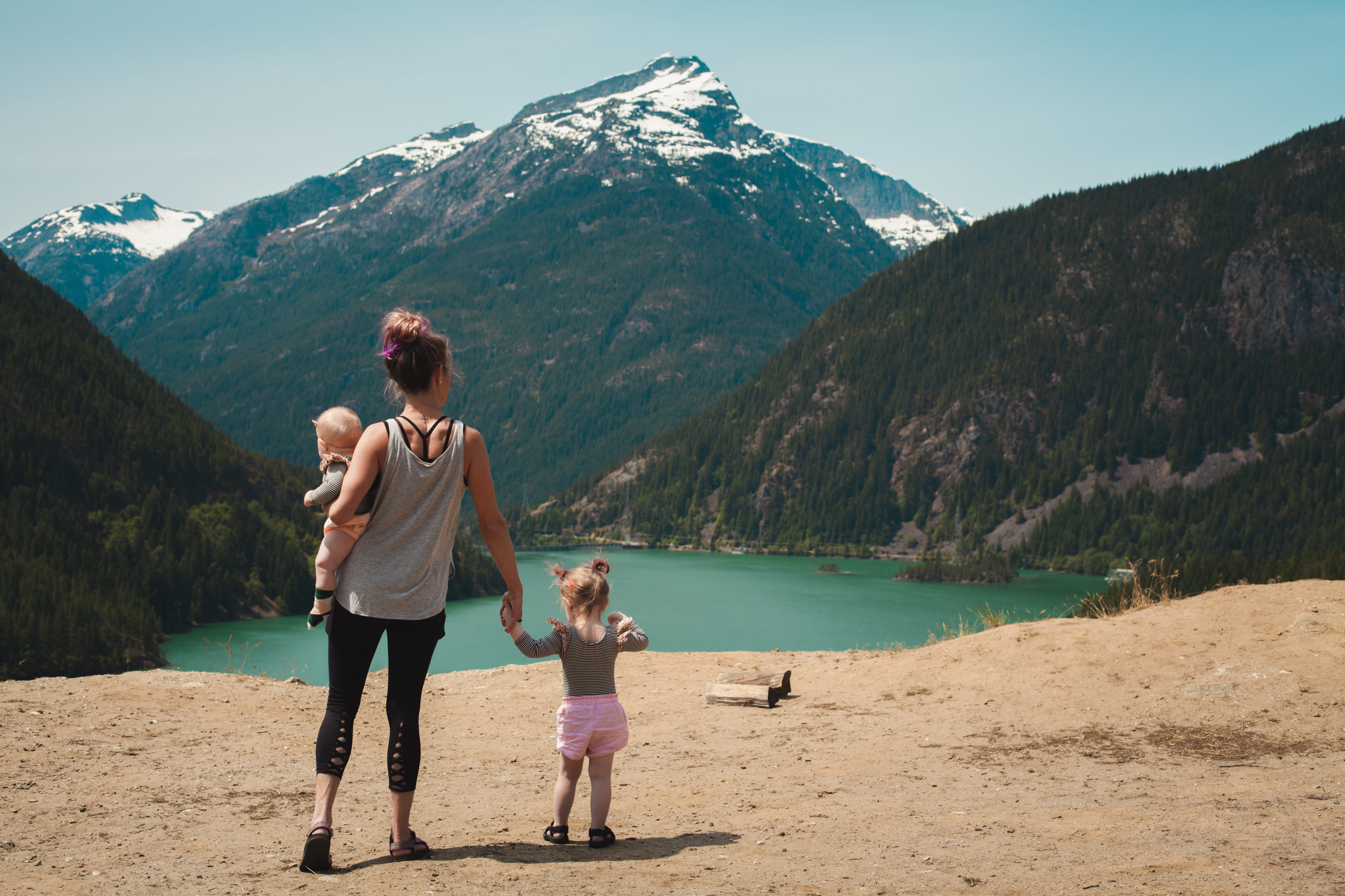 family, scenics - nature, beach, mothers day, day, mom, body, babies, mountain range, daylight, bonding, mountain, girl, adventure, scenic, full length, HD Wallpaper
