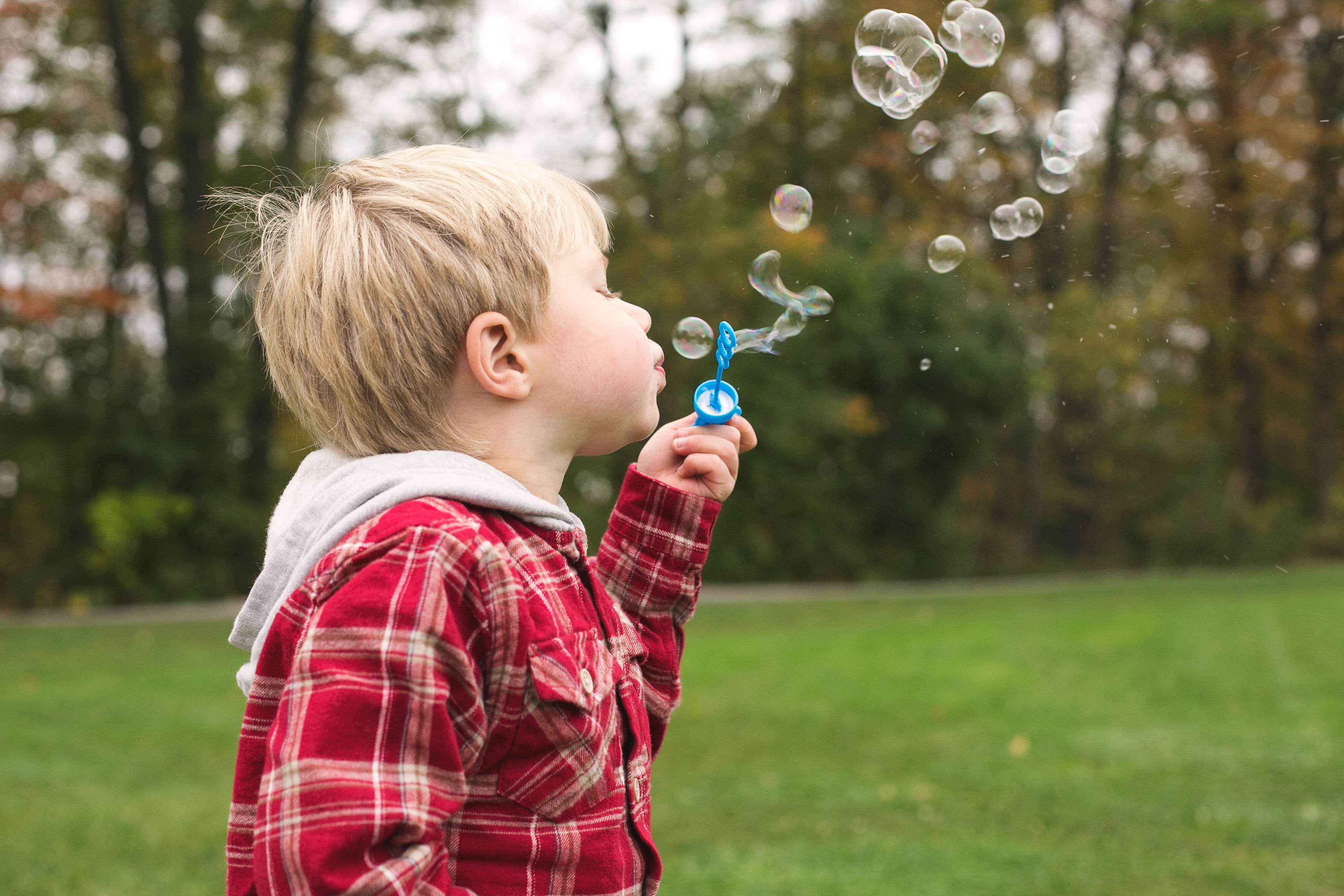 hair, day, males, offspring, bubble, side view, bubble wand, focus on foreground, casual clothing, outdoors, child, Boys, blowing, grass, bubbles, nature, HD Wallpaper