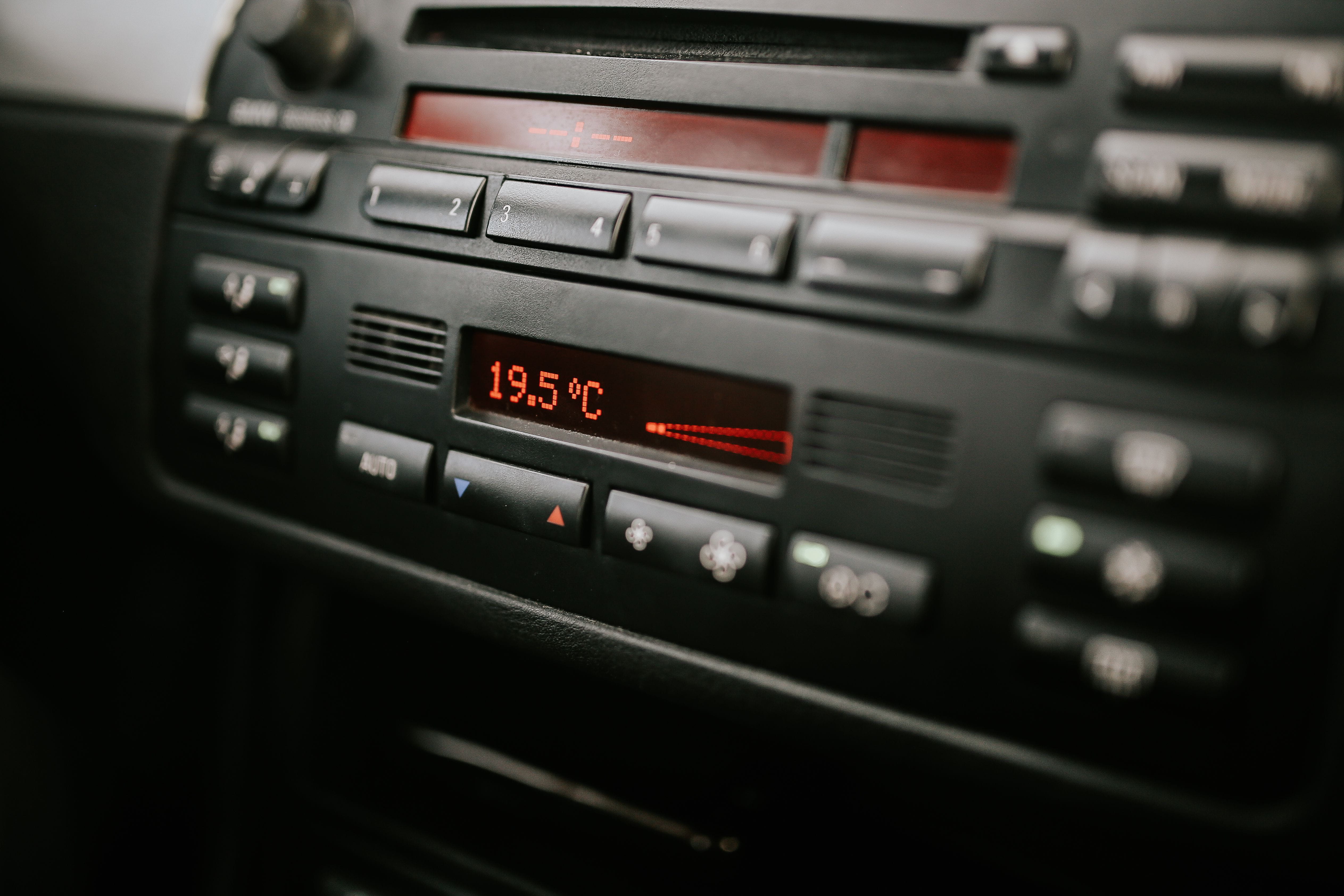 control panel, motor vehicle, electrical equipment, interior, control, arts culture and entertainment, close-up, car, black background, black color, music, HD Wallpaper