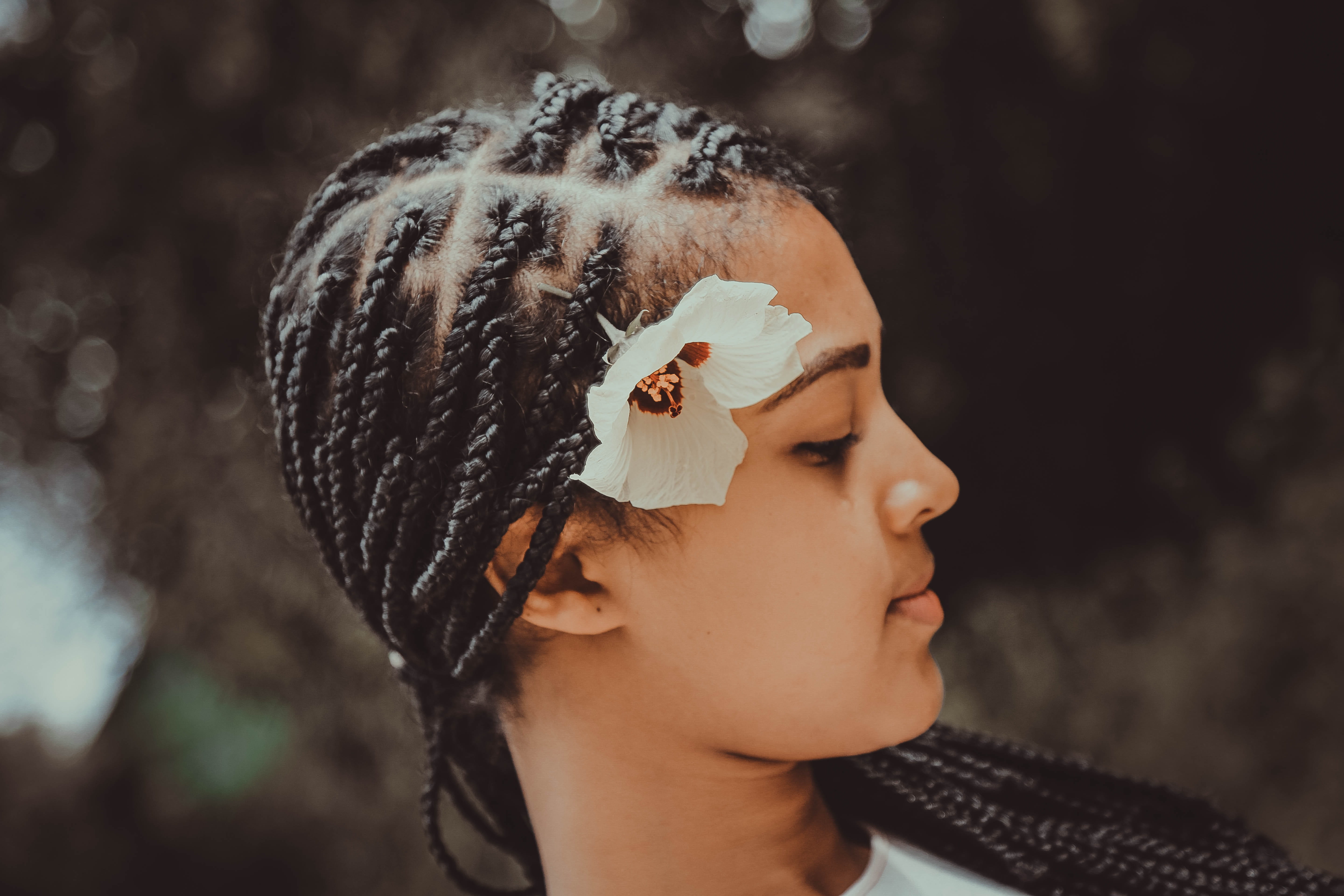 nature, woman, close-up, wearing, white, hair, portrait, hairstyle, innocence, outdoors, headshot, dark hair, offspring, girls, one person, corn rows, women, HD Wallpaper