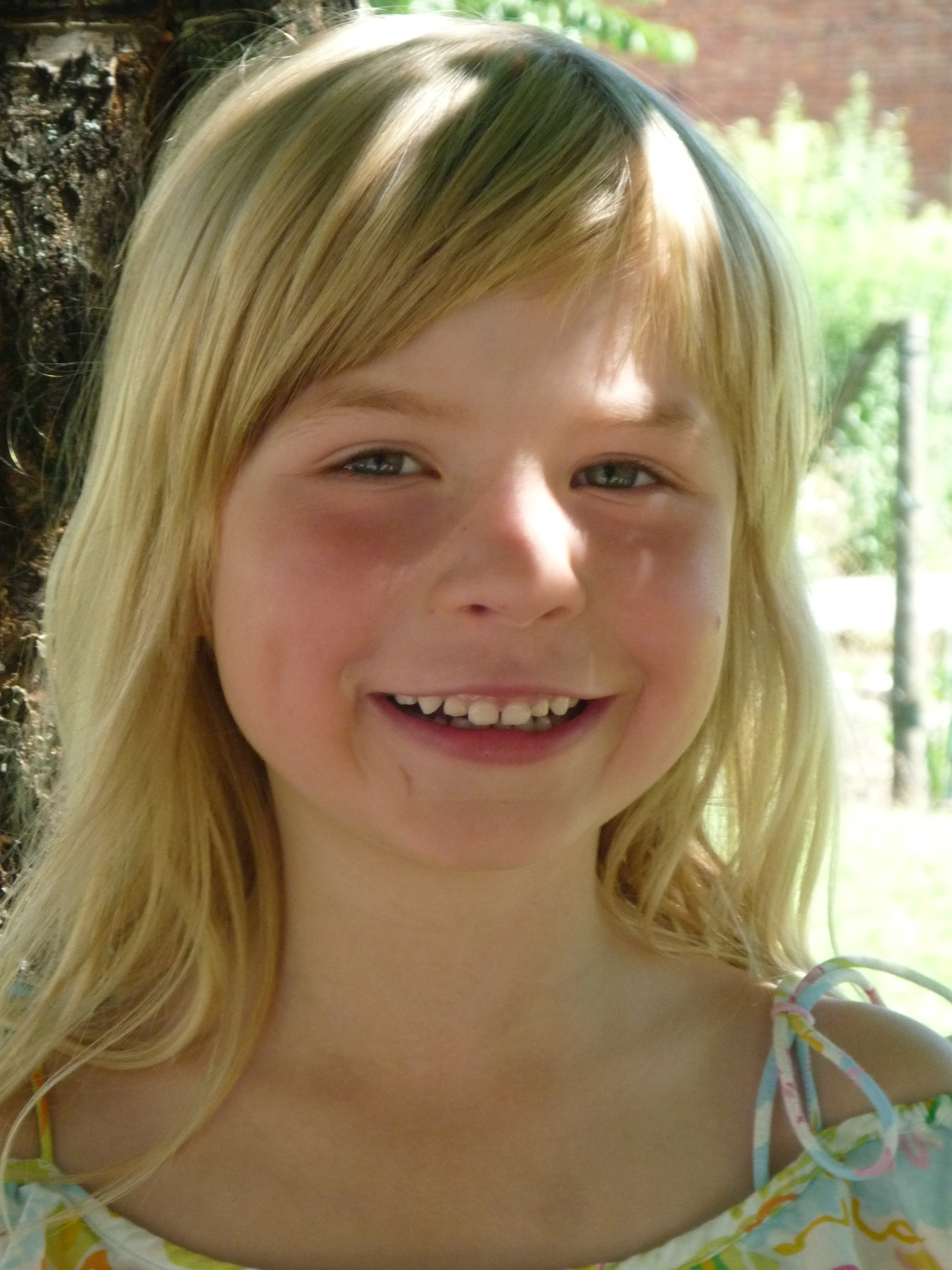 child, headshot, close-up, teeth, head, front view, blond, milk teeth, hair, one person, summer, focus on foreground, laugh, females, innocence, blond hair, Phone HD Wallpaper