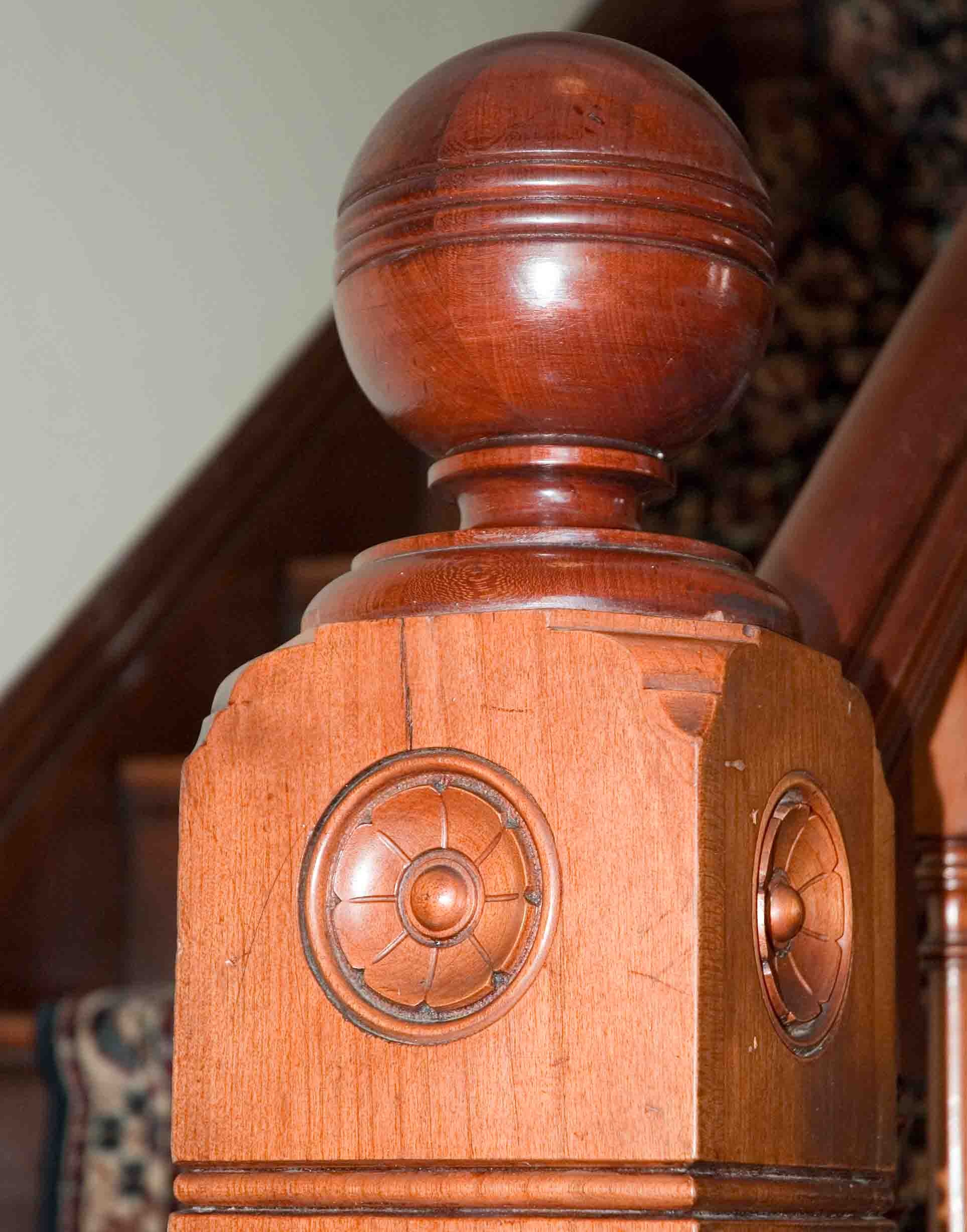 staircase, table, wood, no people, protection, newell, brown, indoors, building, stairs, wood - material, architecture, close-up, built structure, day, Phone HD Wallpaper