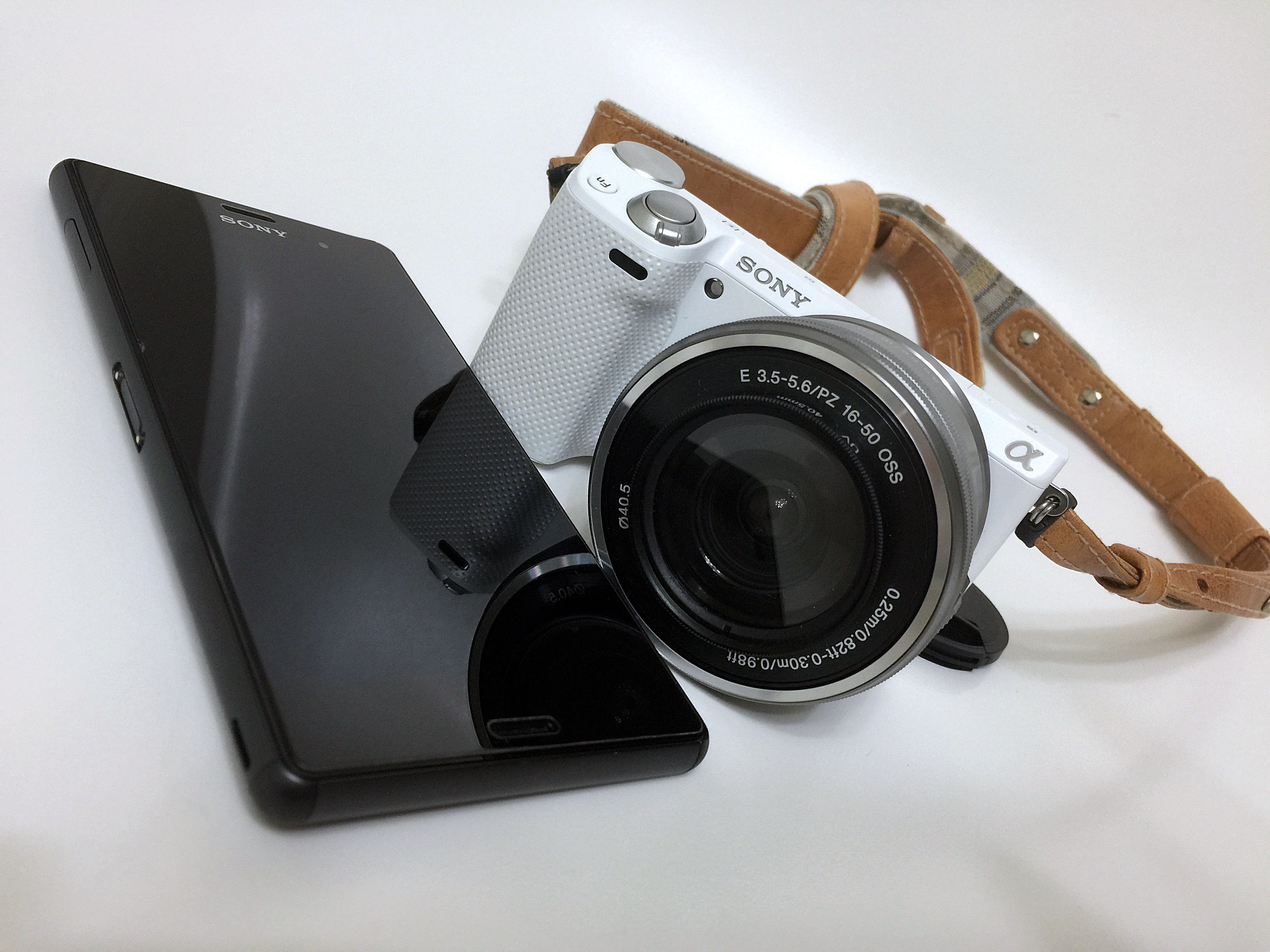 photography themes, photographing, white background, smartphones, retro styled, sony, digital camera, no people, sony xperia z3, table, 2K, equipment, HD Wallpaper