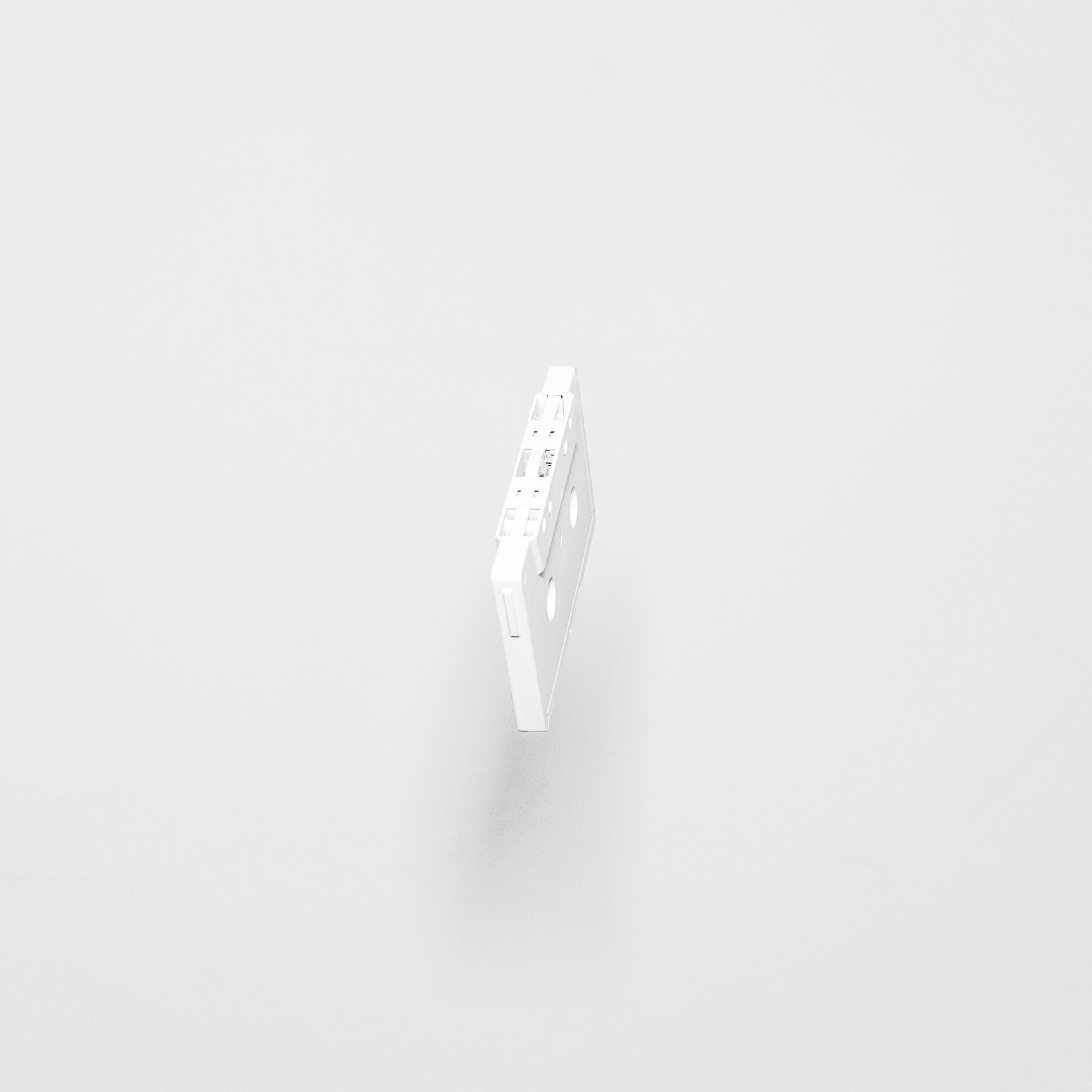 finance, protection, snack, cassette, white background, sparse, single object, sound, old, record, currency, tape, no people, studio shot, copy space, white color, Phone HD Wallpaper