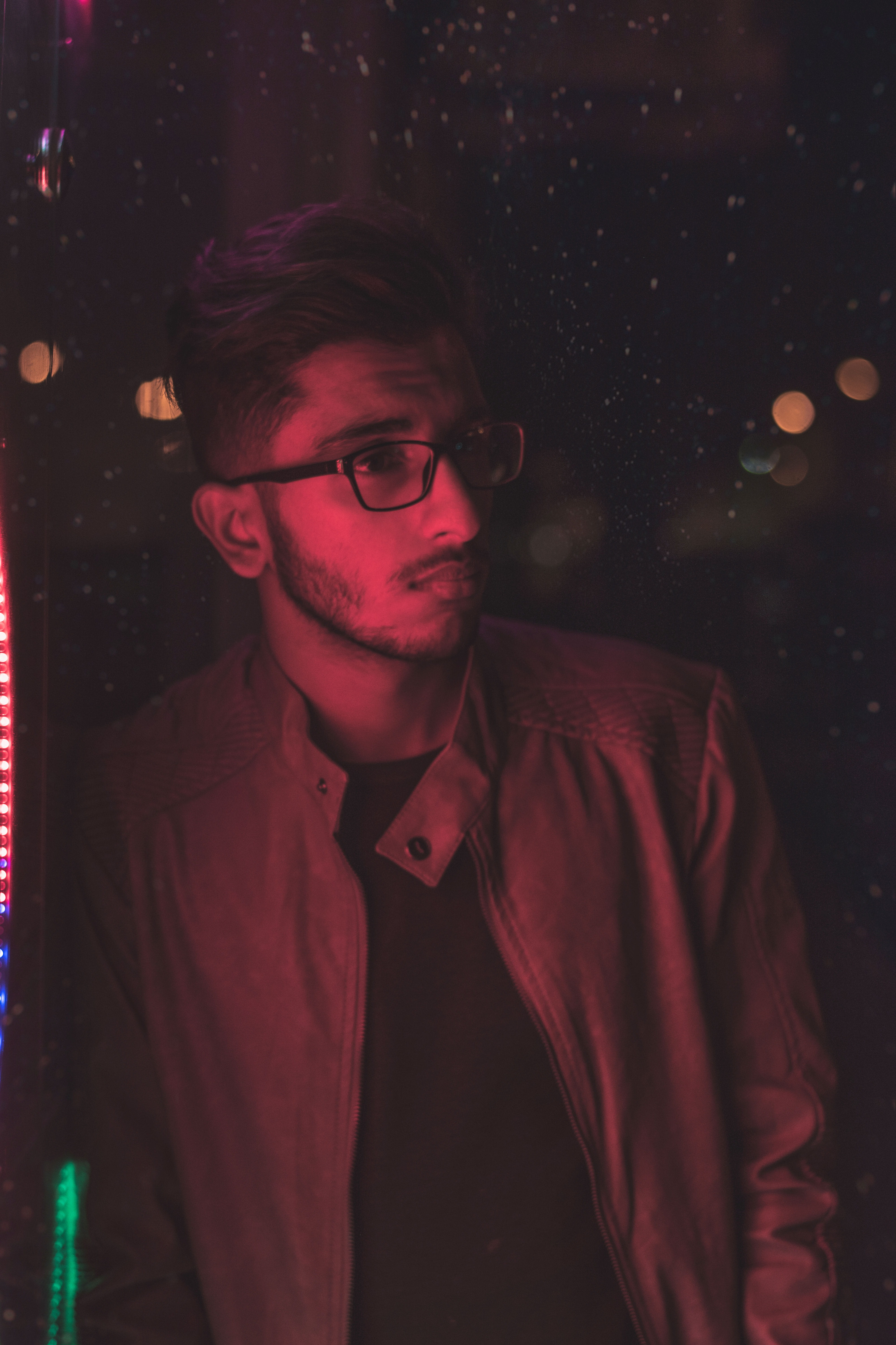 young men, man, facial hair, hairstyle, glasses, casual clothing, outdoors, face, neon, night, nature, leisure activity, real people, person, looking, contemplation, Phone HD Wallpaper