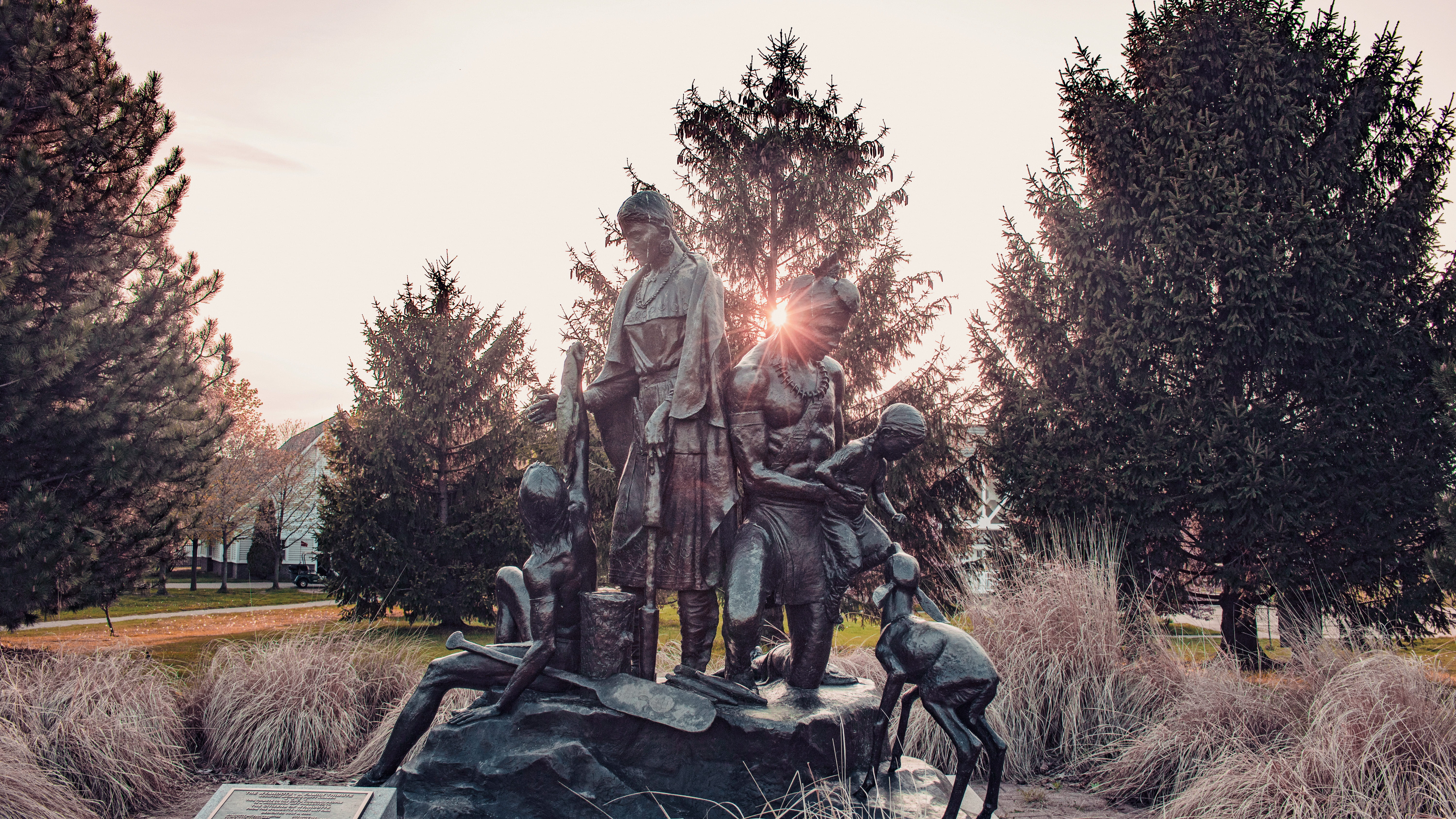 wyandotte, transportation, group of people, trees, indian, day, native american, men, outdoors, bronze, basf waterfront park, real people, people, tree, HD Wallpaper