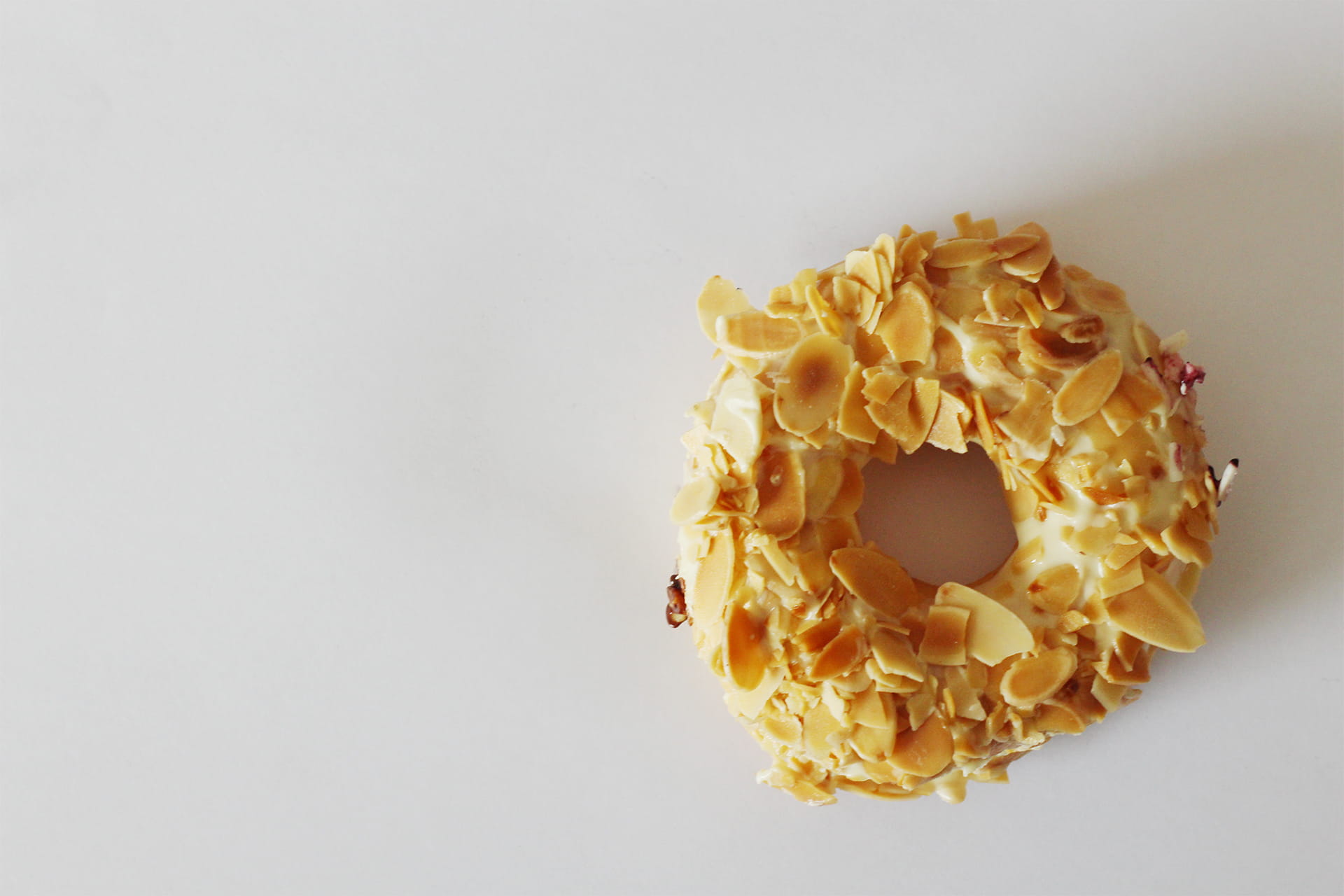 nut, wellbeing, gray background, sweet, indoors, donut, nuts, freshness, italian food, studio shot, directly above, food, no people, copy space, pasta, HD Wallpaper