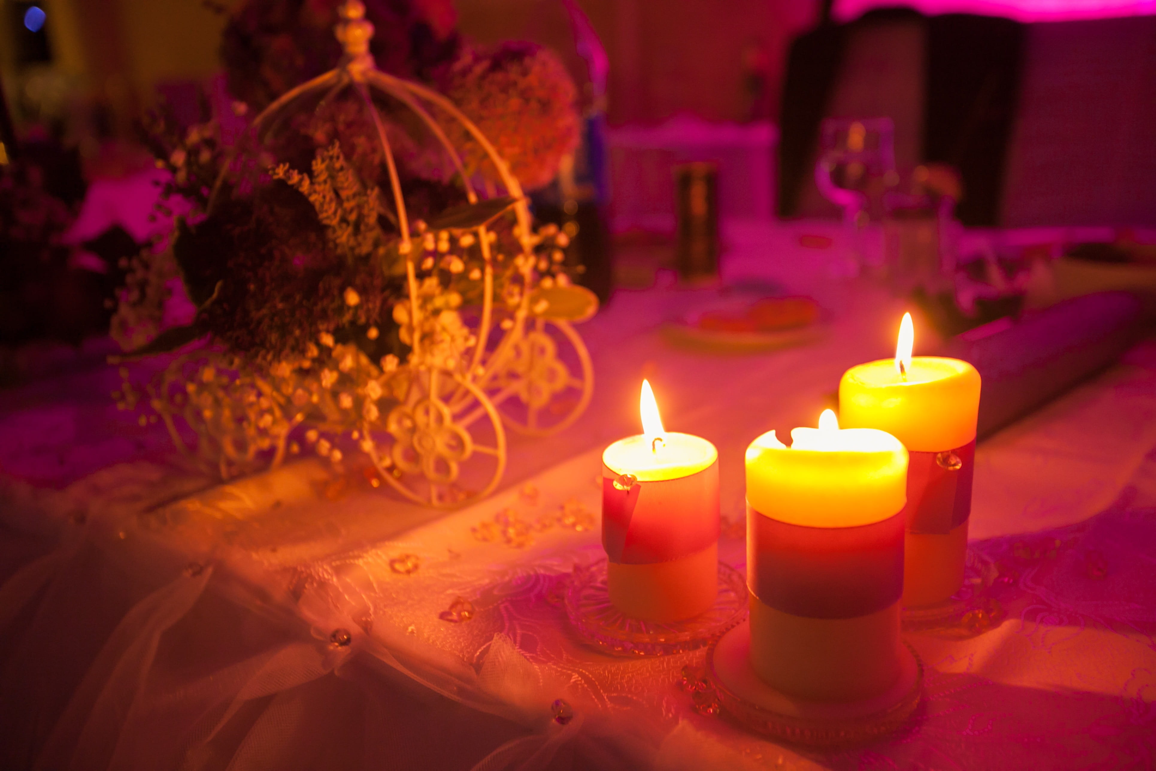 religion, candle, setup, dinner, 4K, no people, dark, flower, decoration, light, heat - temperature, nature, cloth, celebration, illuminated, flame, fire - natural phenomenon, HD Wallpaper