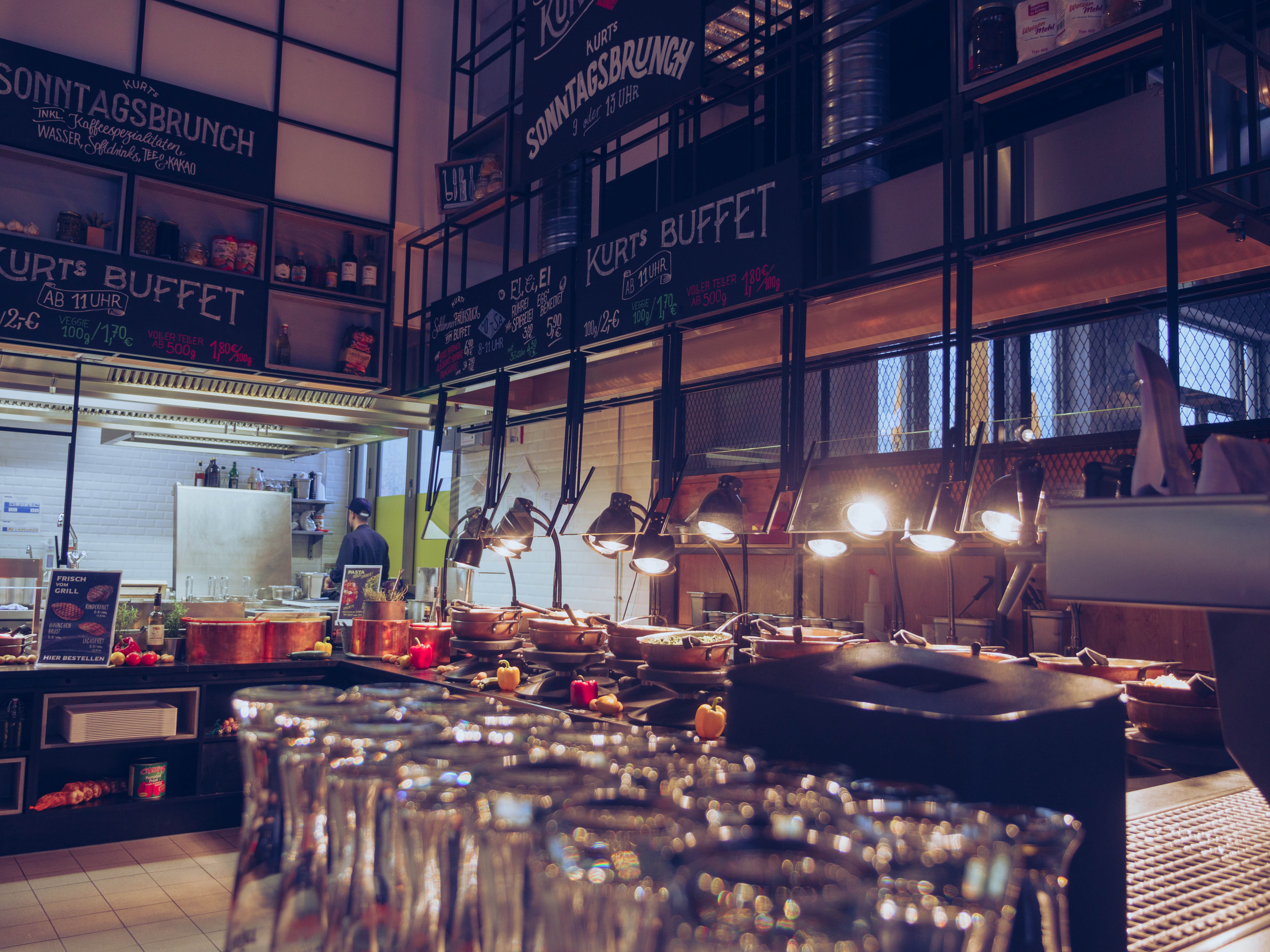 indoors, bar - drink establishment, business, urbanexplorantion, drink, nightlife, food and drink, glass - material, food, illuminated, foodkurt, seat, HD Wallpaper