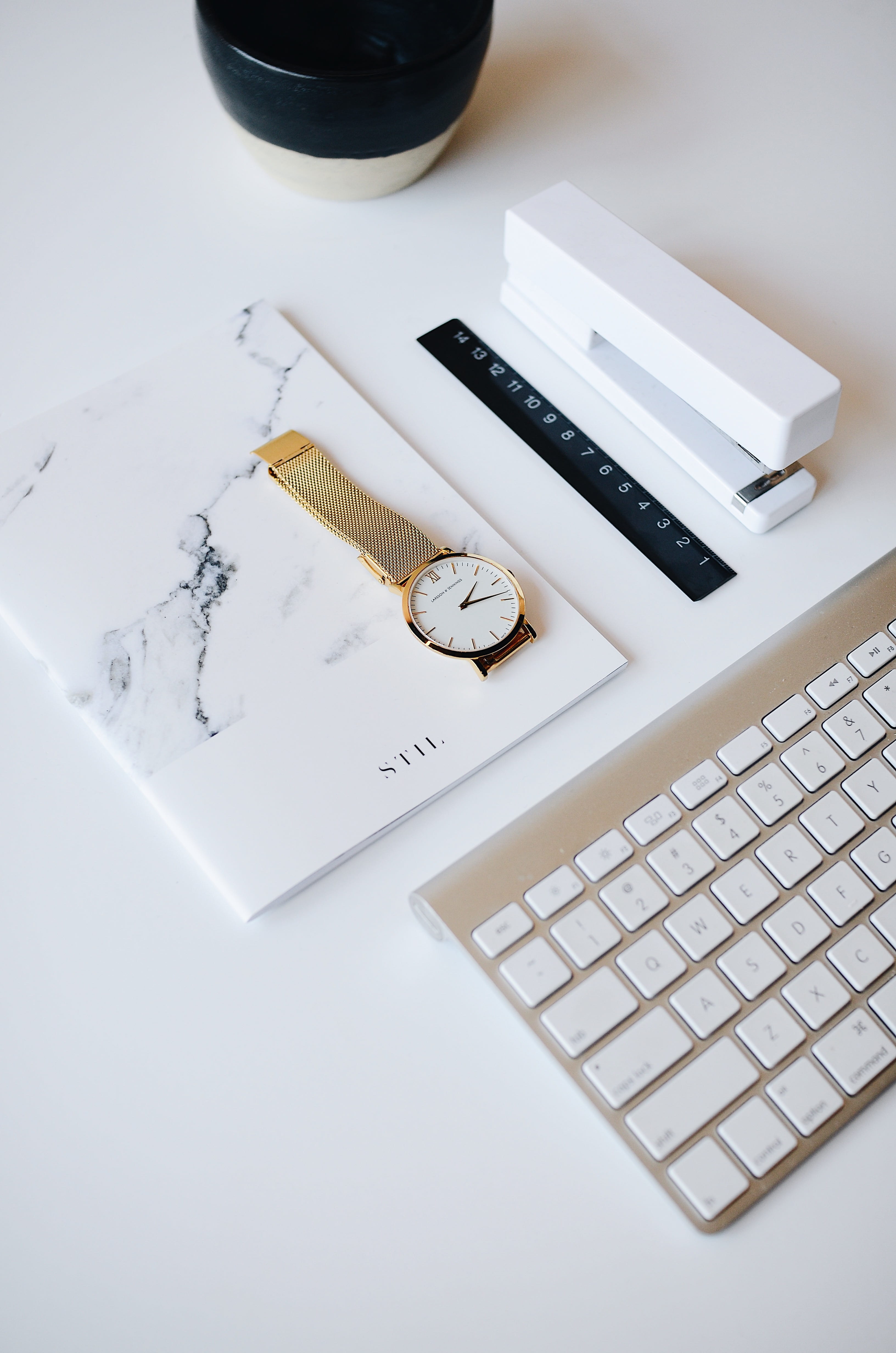 ruler, interiordesign, analog, computer keyboard, desktop, keyboard, near, pen, communication, computer equipment, paper good, round, watch, paper, simplicity, Phone HD Wallpaper