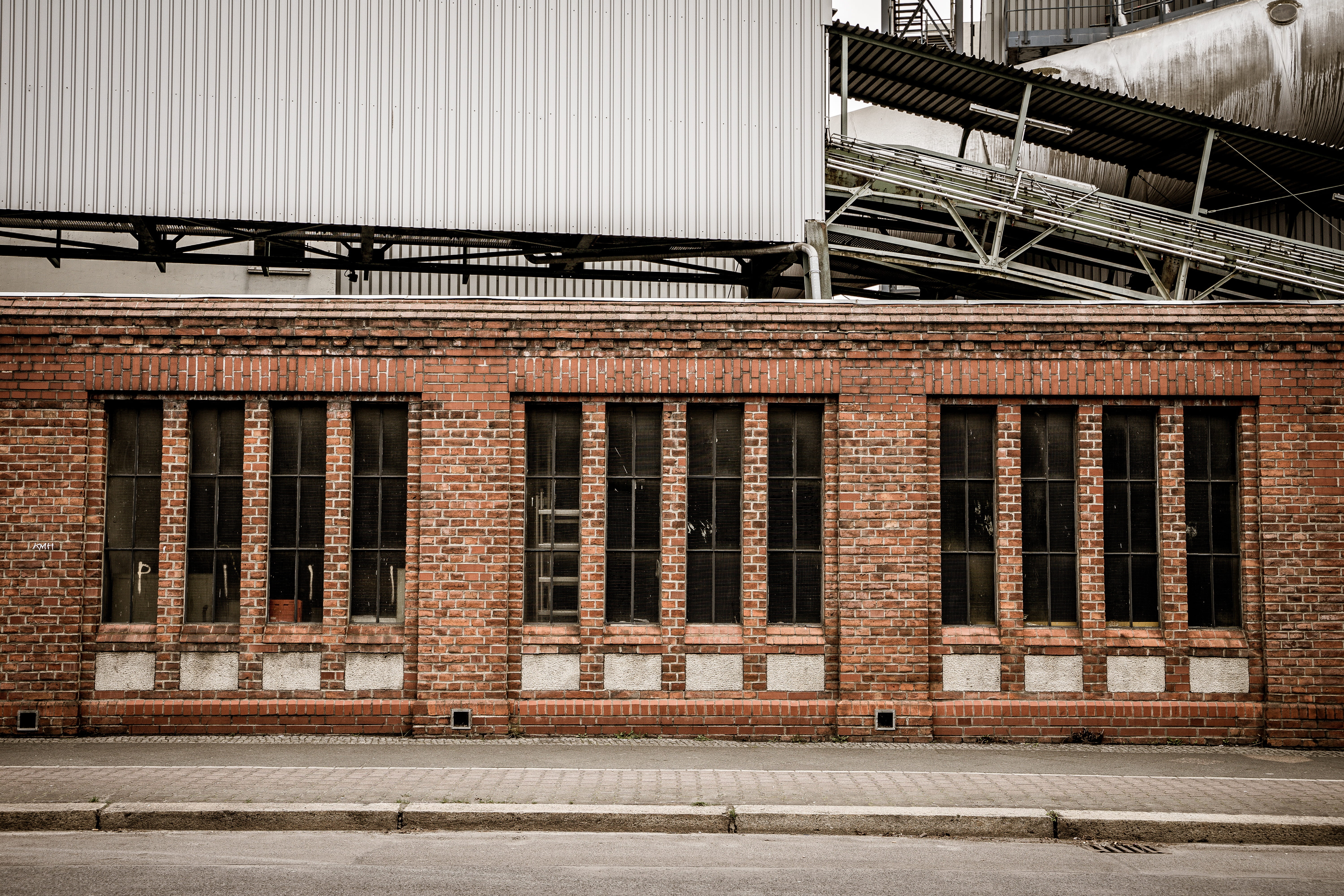 past, closed, steel, pforphoto, technology, entrance, transportation, atmosphere, footpath, brick wall, 5K, city, building exterior, window, brick, architecture, HD Wallpaper