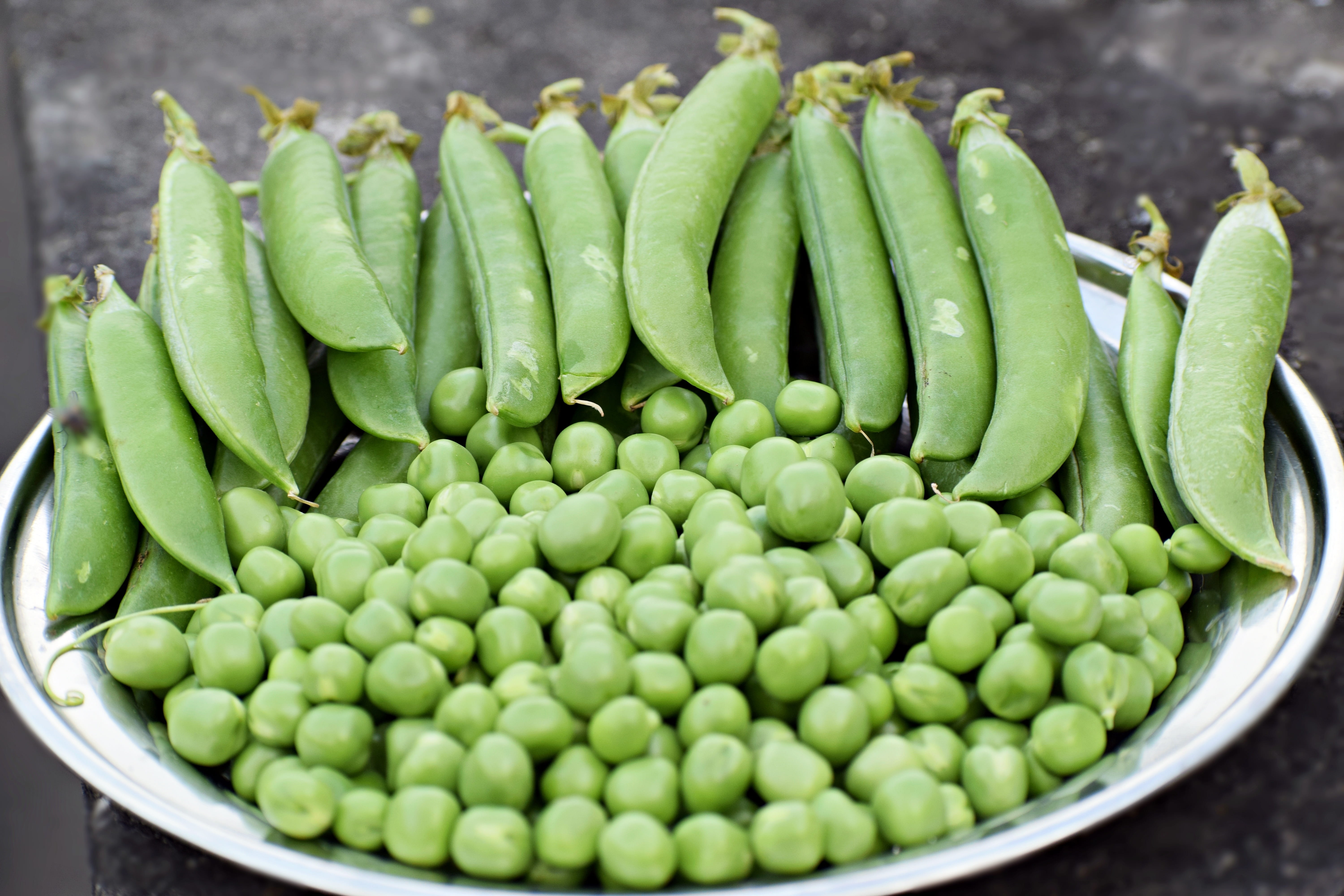 high angle view, day, healthy eating, different, healthy, bowl, peas, chickpea, wellbeing, kitchen, vegetarian, vegetable, food and drink, cook, abundance, HD Wallpaper