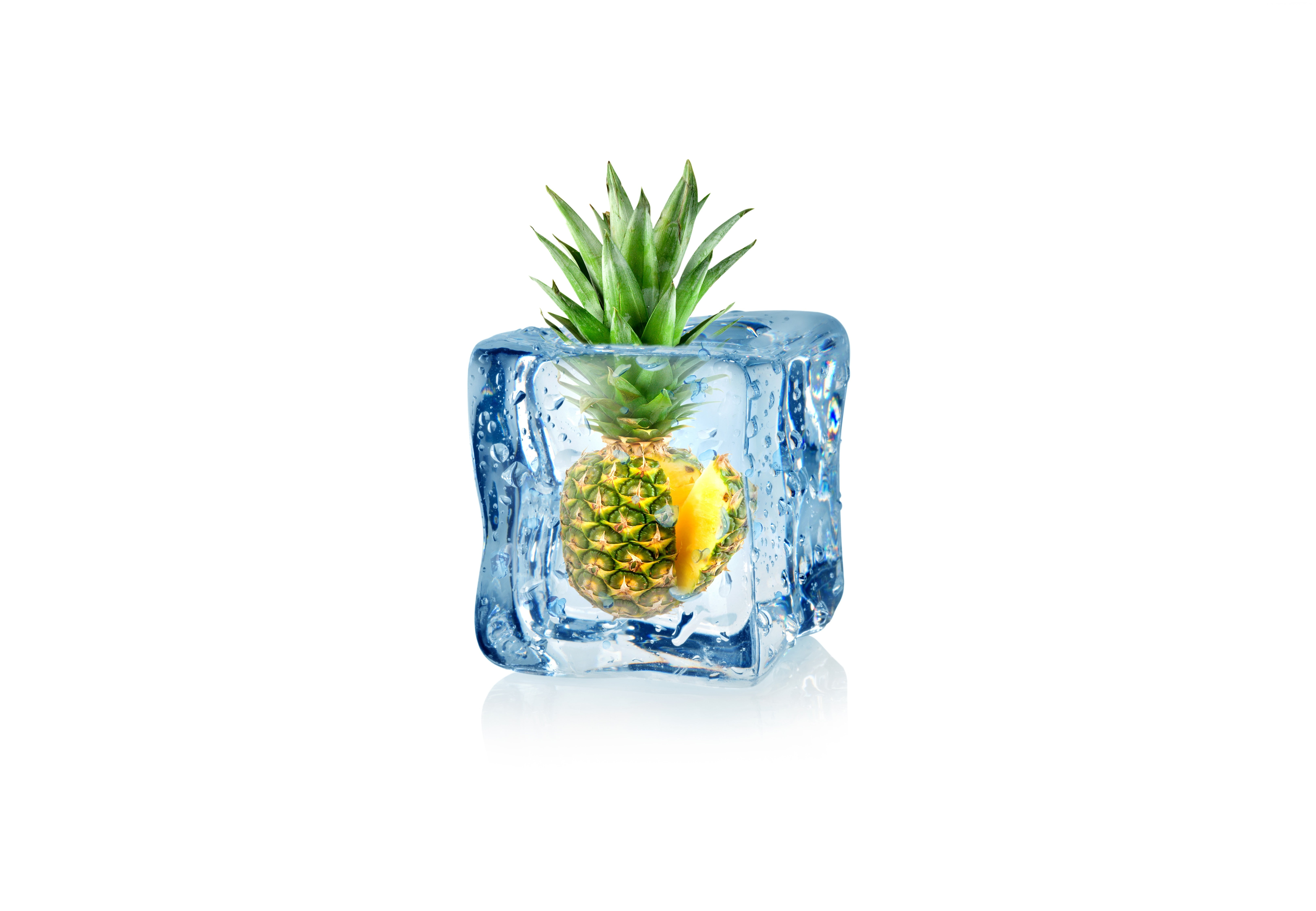 fruit, pineapple, ice, 5k, 5K, HD Wallpaper