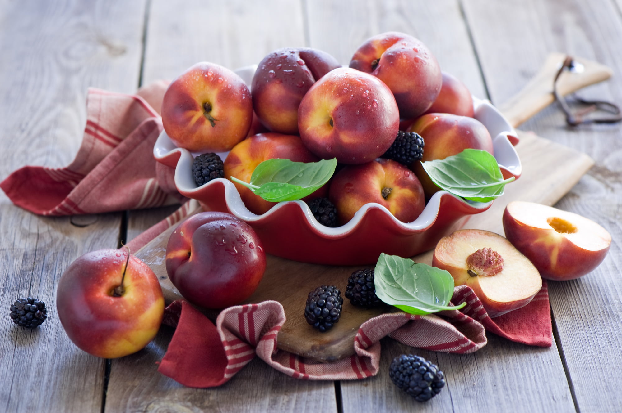 ripe, leaves, temptation, large group of objects, still life, food, choice, wellbeing, freshness, wood - material, dishes, plant part, day, table, healthy eating, HD Wallpaper