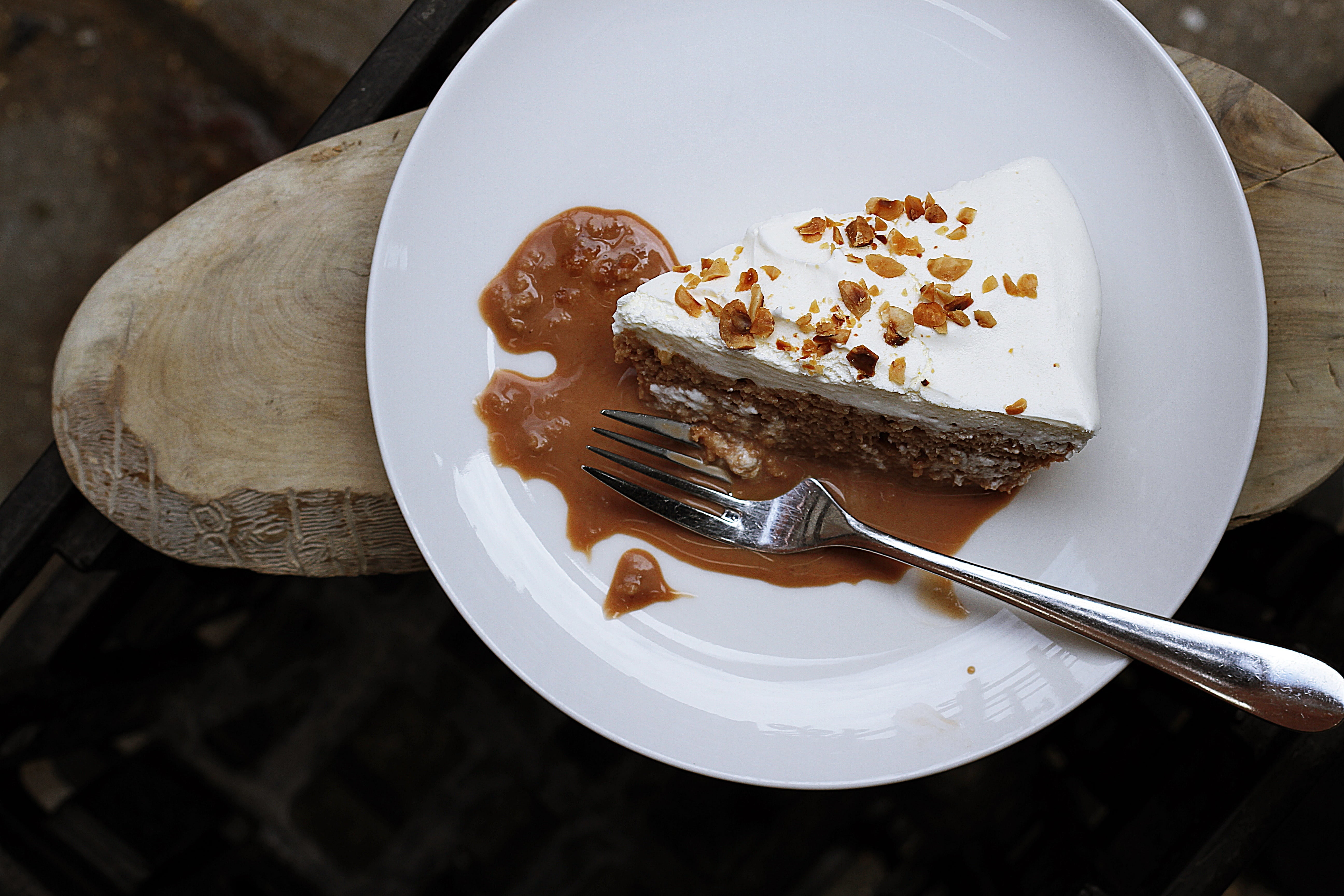 table, sweet food, close-up, slice, still life, plate, day, sweets, sliced, fork, directly above, temptation, freshness, indoors, spoon, unhealthy eating, HD Wallpaper