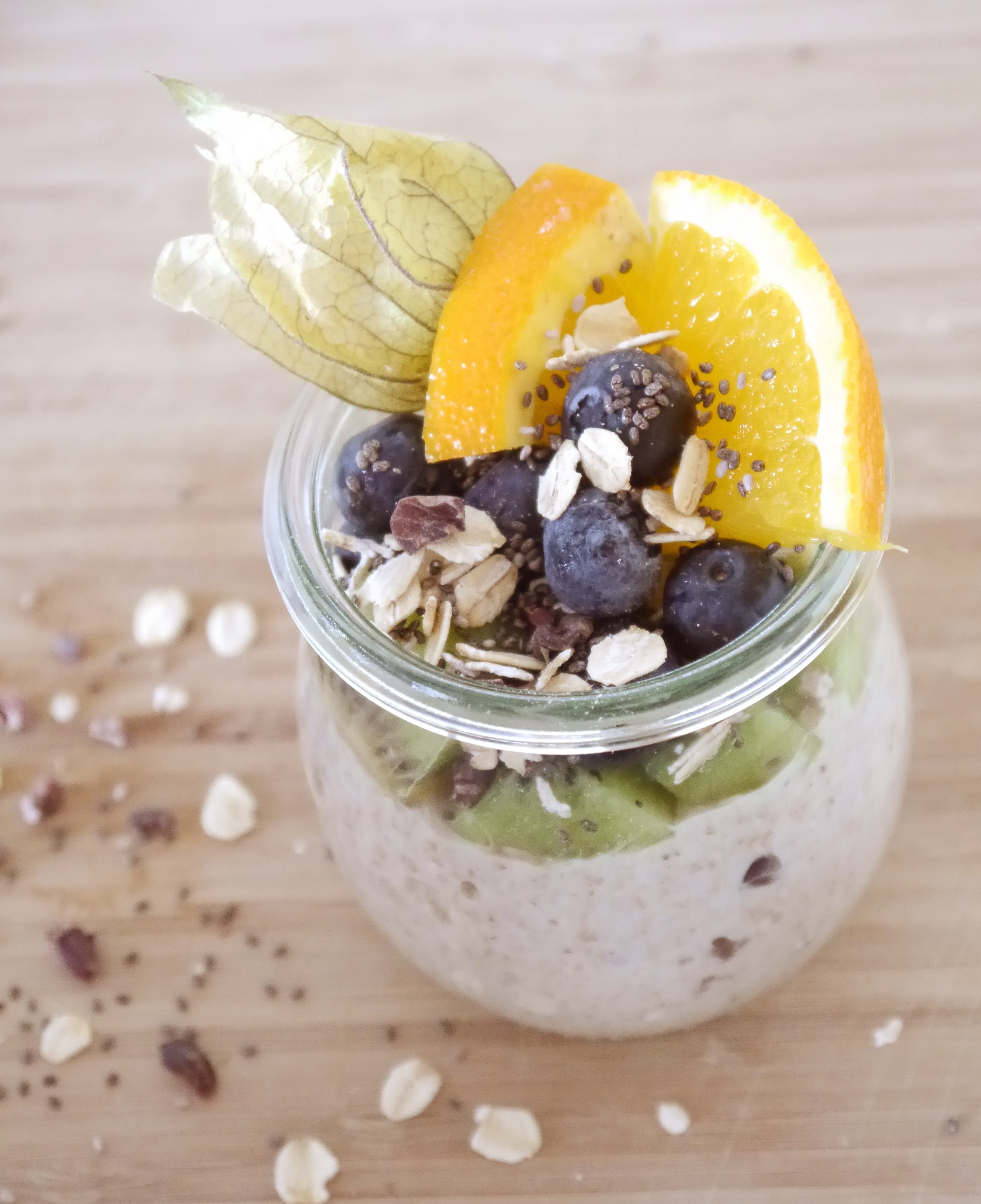 vegetarian food, food, orange, 4K, healthy Eating, breakfast cereal, temptation, studio shot, grains, dairy product, Muesli, food And Drink, chia, Vegan, Phone HD Wallpaper