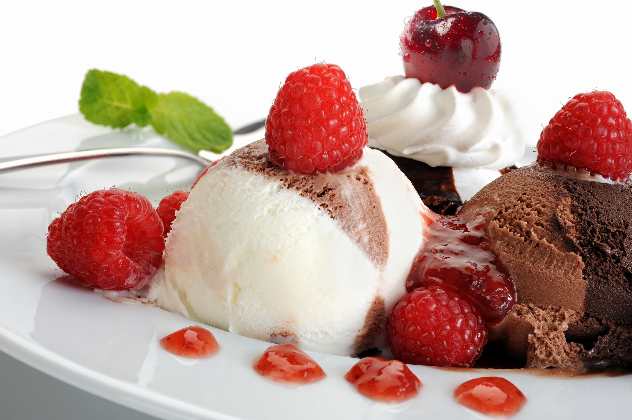 temptation, sweet, berry Fruit, fruit, snack, raspberry, gourmet, dessert, scoops, summer, baked, cake, ice Cream, ice Cream Sundae, cream, 1080P, food, HD Wallpaper
