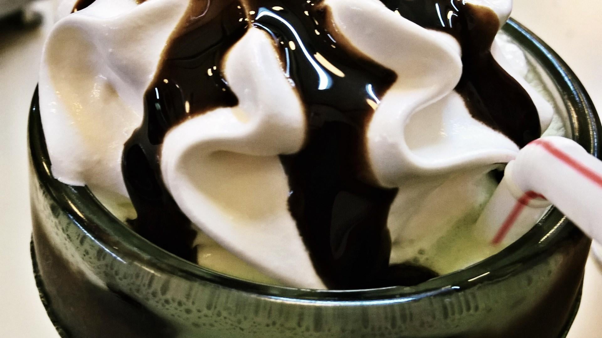 cream, ice cream, no people, glass, close-up, indoors, sweet, food and drink, indulgence, 1080P, chocolate, drink, dessert, dairy product, sweet food, HD Wallpaper