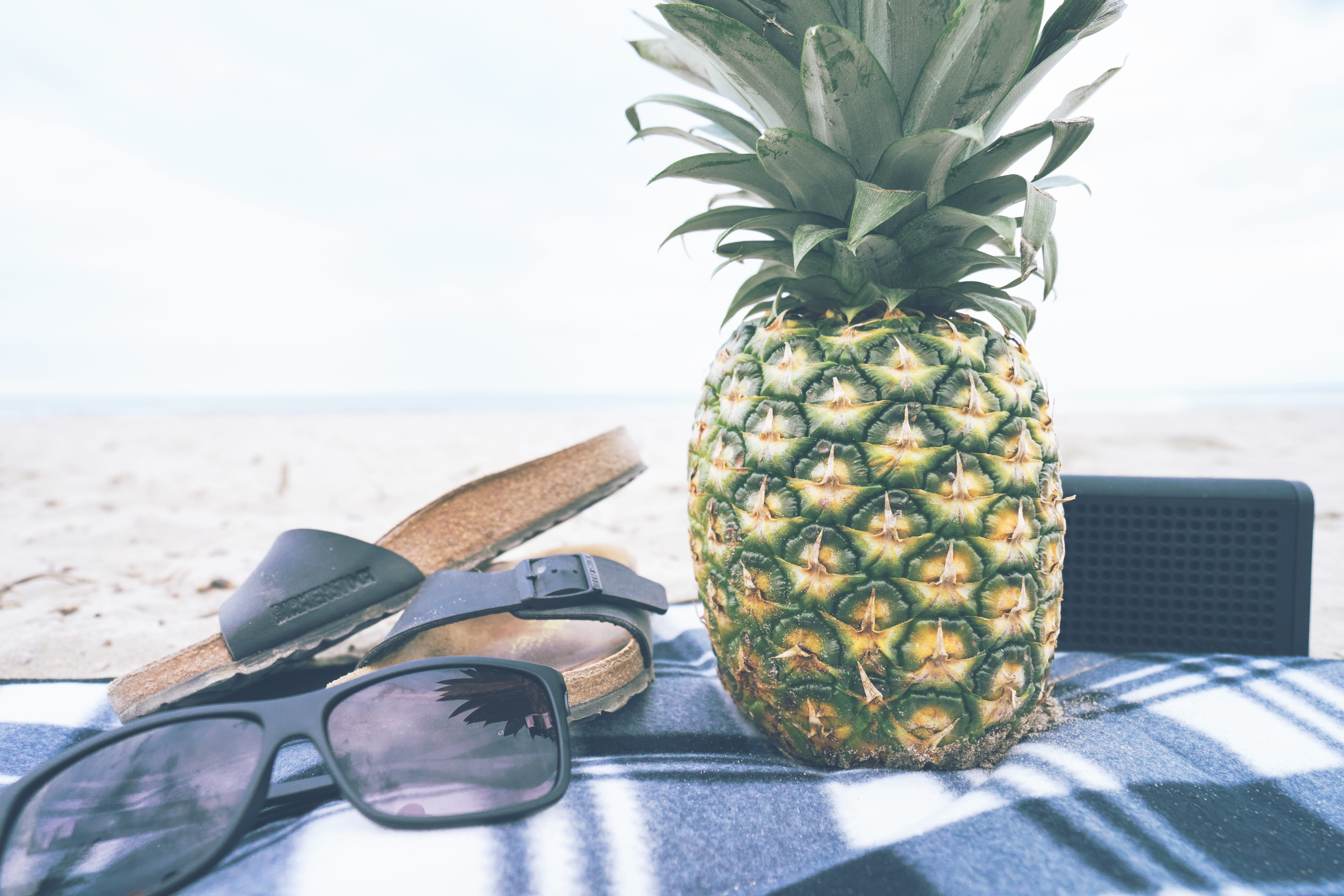 freshness, glasses, water, focus on foreground, pineapple, land, food And Drink, speaker, tropical Climate, sunglasses, personal accessory, summer, frame, HD Wallpaper