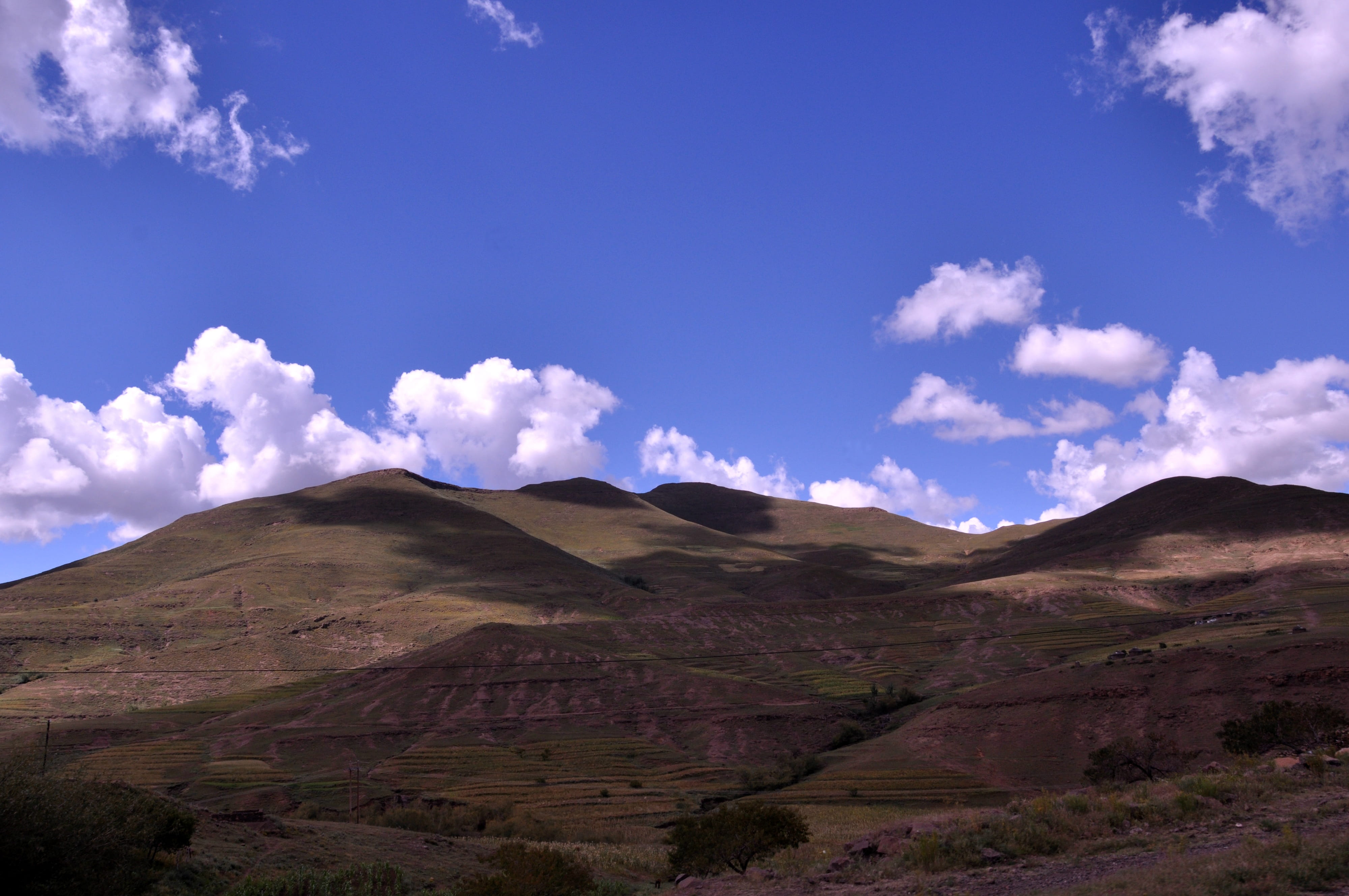 sky, 4K, dry, nature, environment, scenics - nature, outdoors, blue, beauty in nature, landscape, mountain, mountain range, tranquility, arid climate, HD Wallpaper