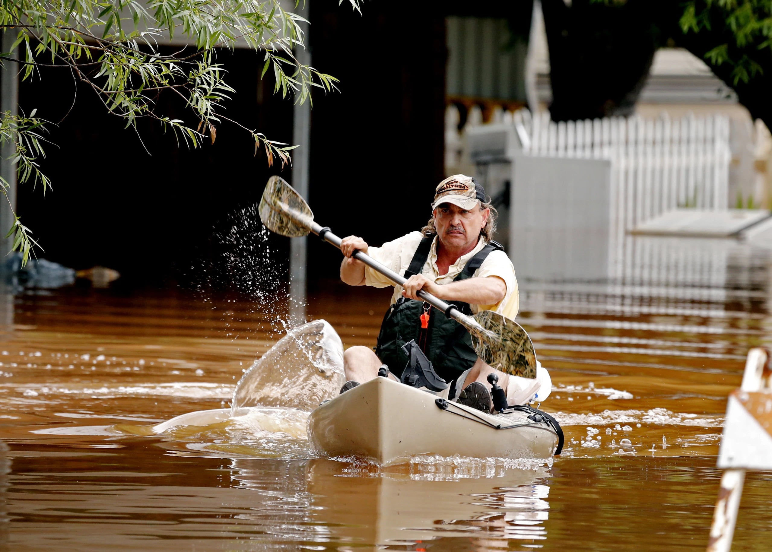 oar, one person, canoe, sitting, texas flooding, mature men, men, day, river, adult, lexington, real people, outdoors, holding, oklahoma, water, waterfront, HD Wallpaper