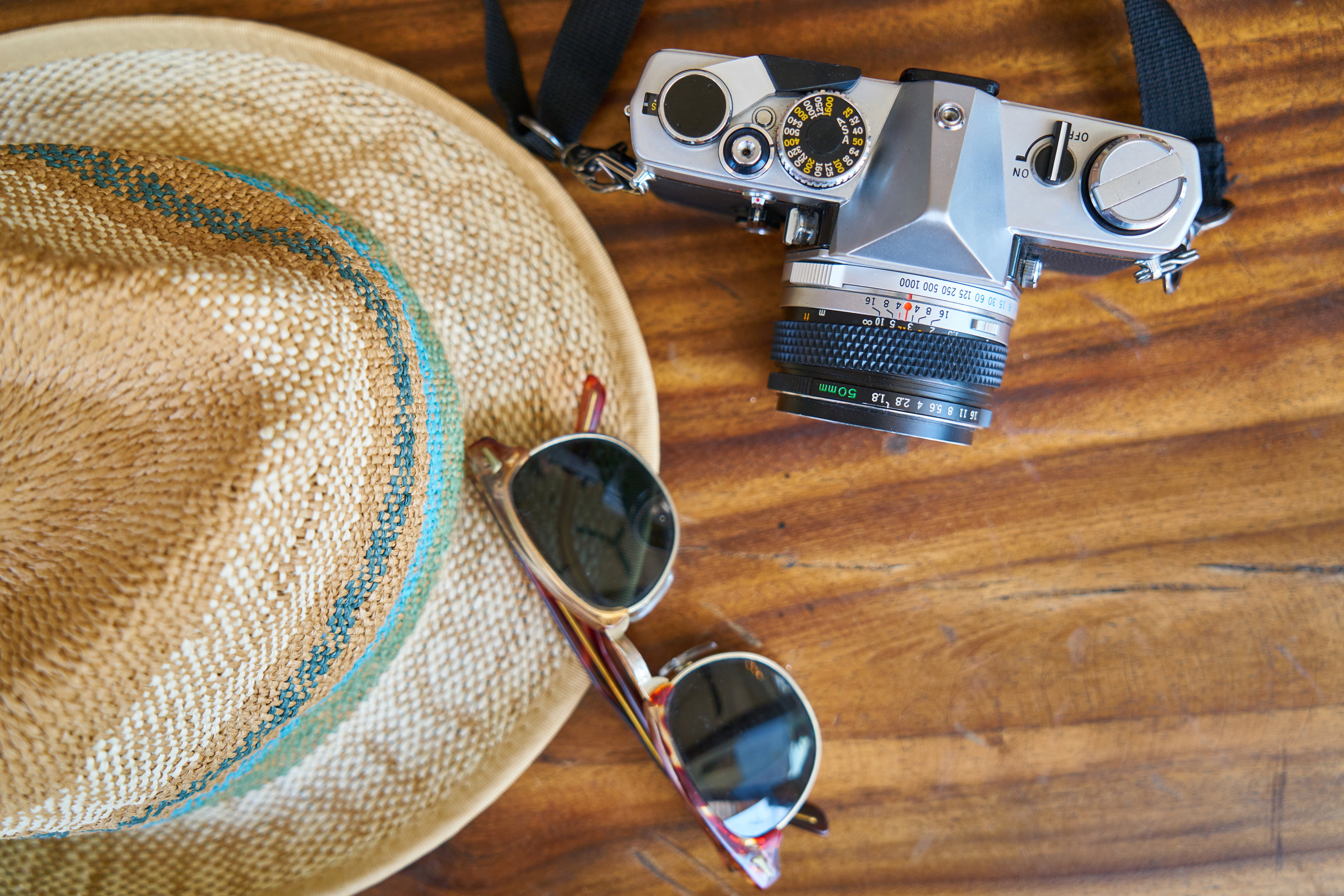 sun hat, hat, eyewear, retro styled, personal accessory, summer, still life, close-up, technology, glasses, beside, 5K, sunglasses, day, camera, design, HD Wallpaper