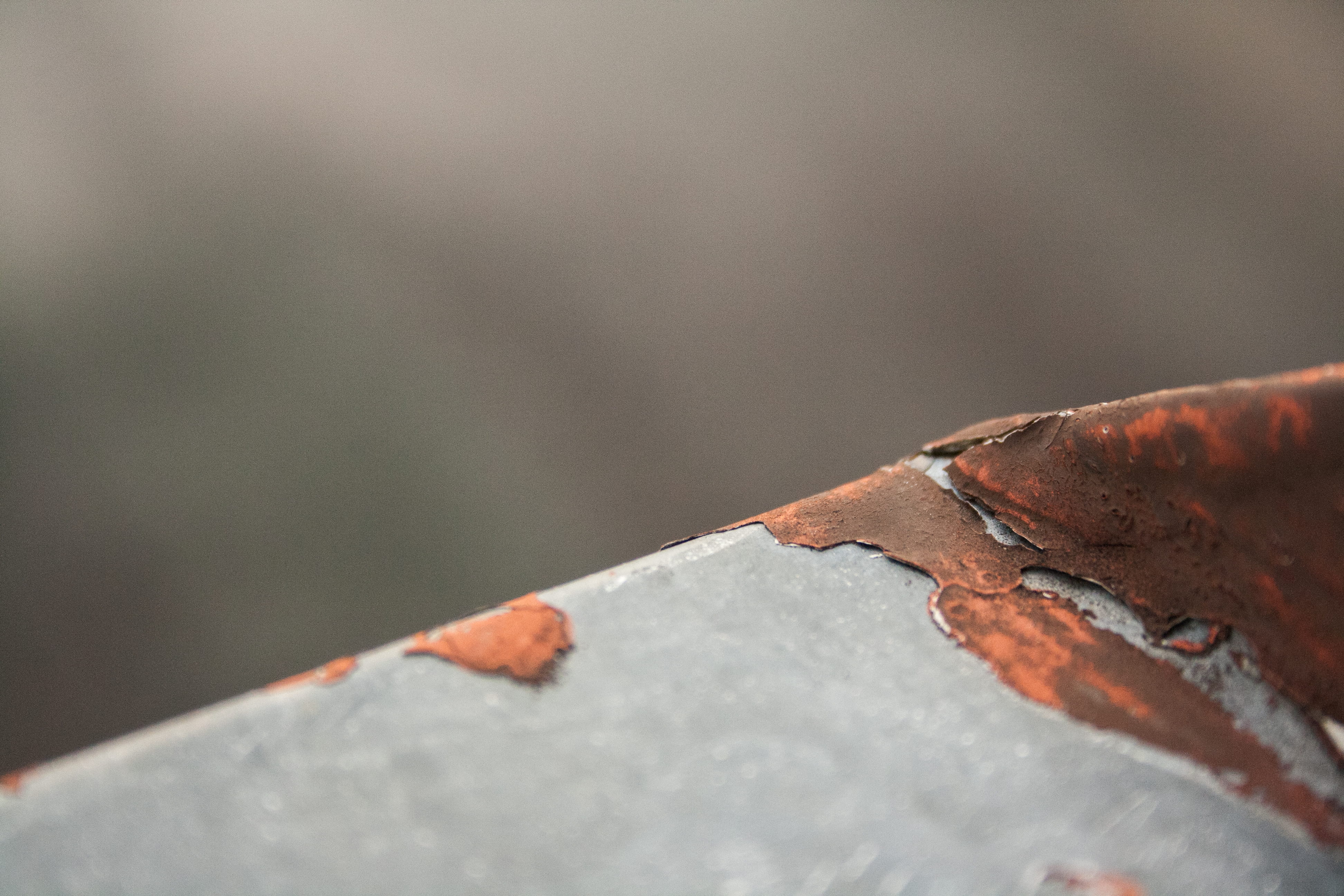 rusty, close-up, nature, copy space, brown, textured, damaged, düsseldorf, day, wood - material, 4K, rust, windowsill, transportation, am ginsterberg, HD Wallpaper