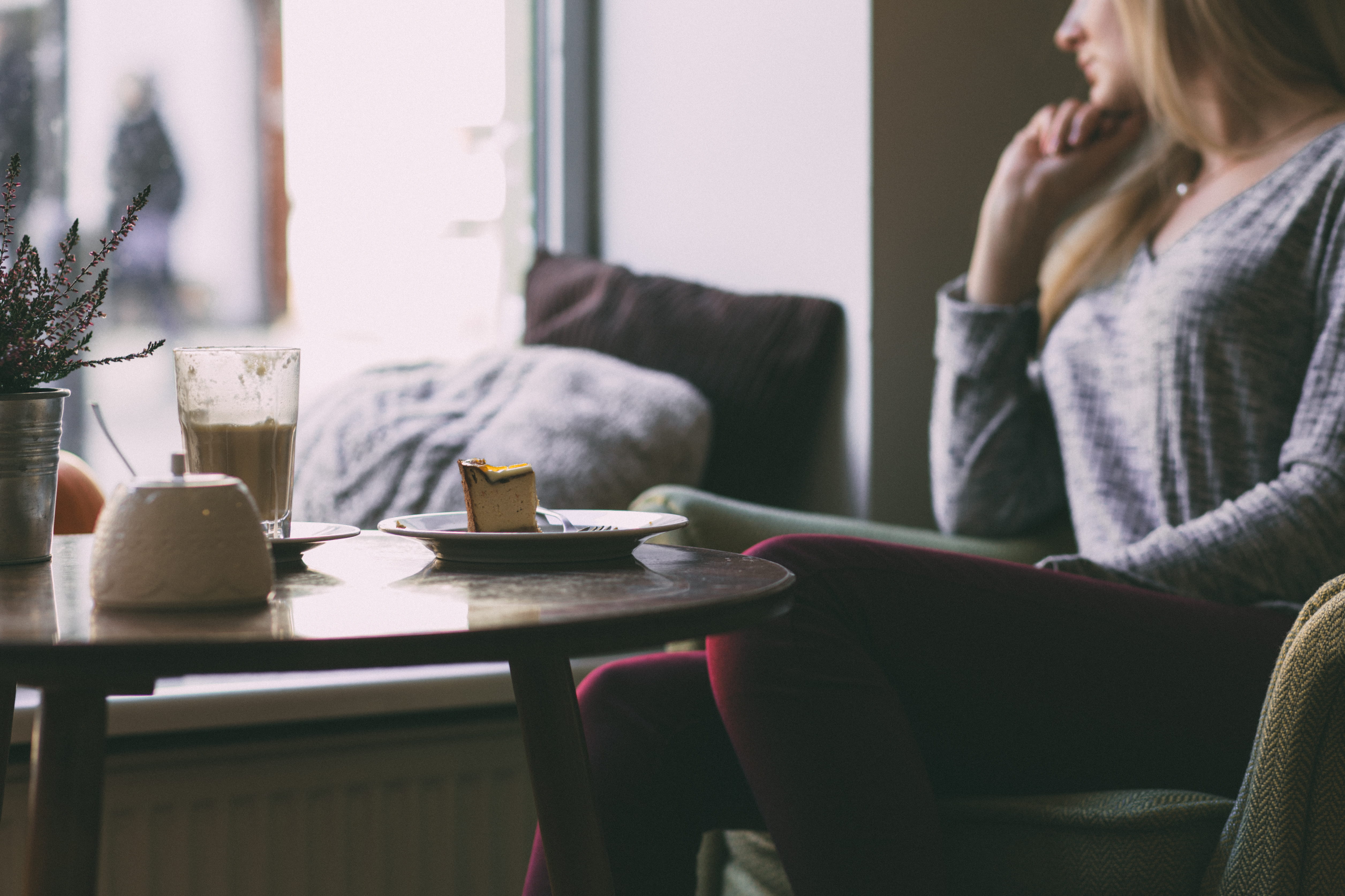 room, seat, windowsill, mug, adult, glass, sofa, v, gray, cafe, casual clothing, shirt, day, cake, long, one person, interior, sleeved, inside, beside, HD Wallpaper