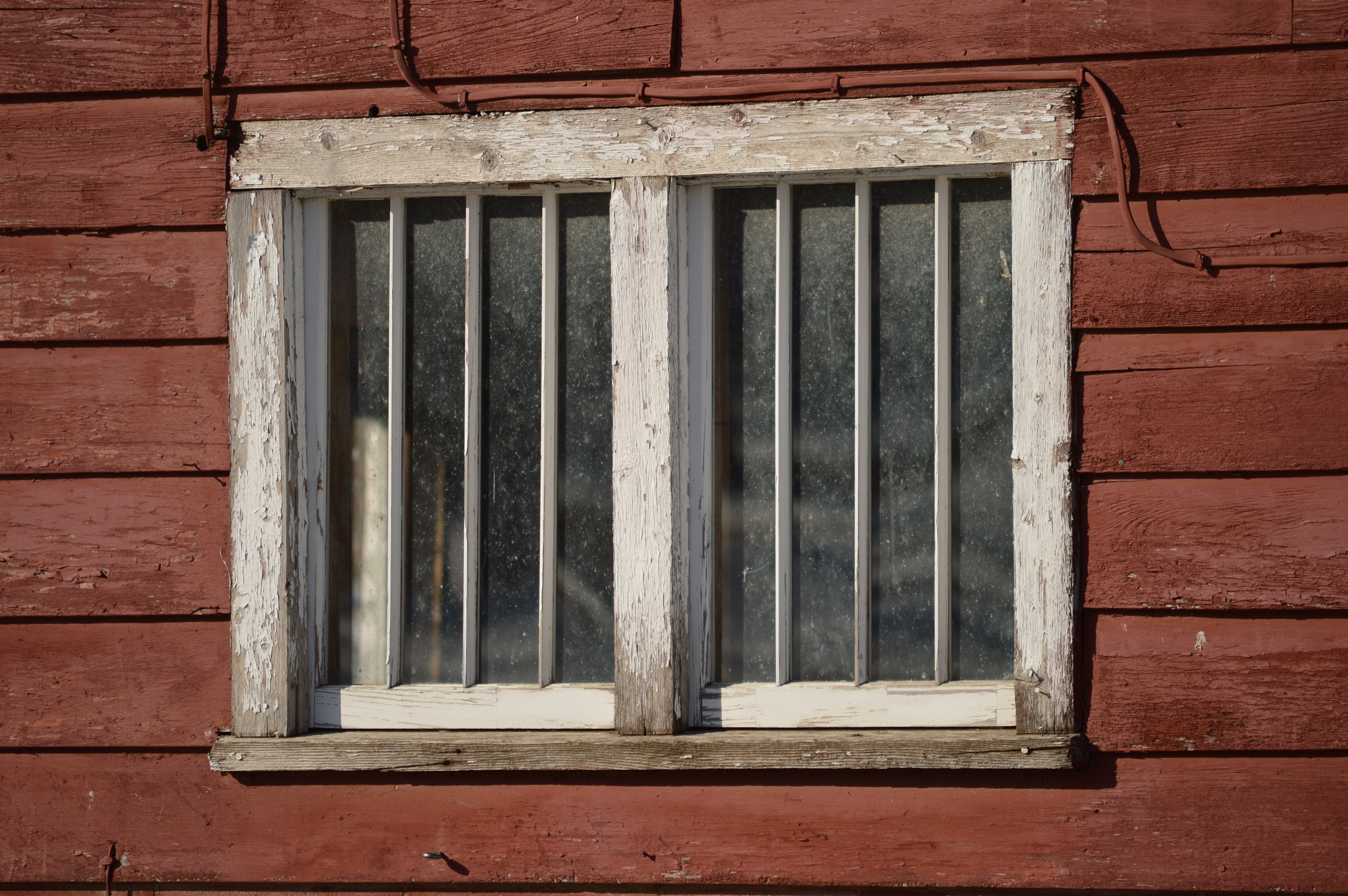 wood - material, weathered, built structure, house, panes, safety, home, day, protection, glass - material, outdoors, wall, residential district, building exterior, HD Wallpaper