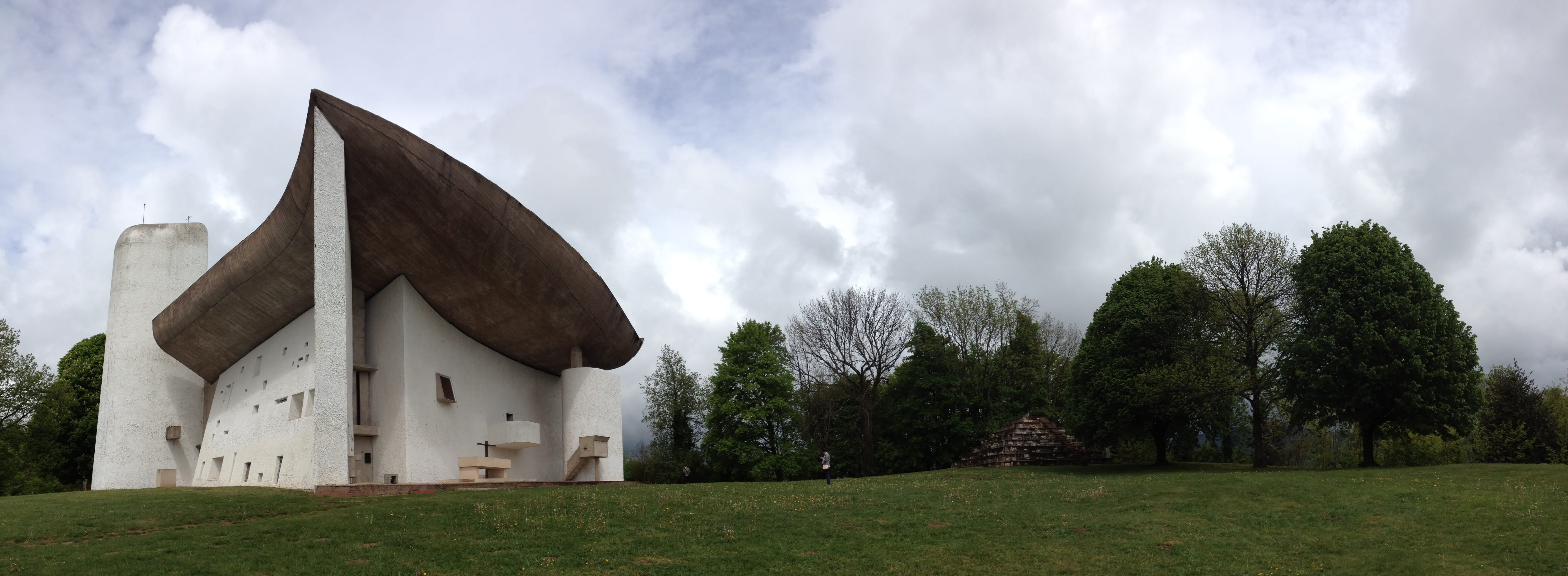 tree, architecture, day, panoramic, landscape, building, ronchamp, le corbusier, environment, cloud - sky, 5K, place of worship, belief, plant, building exterior, HD Wallpaper