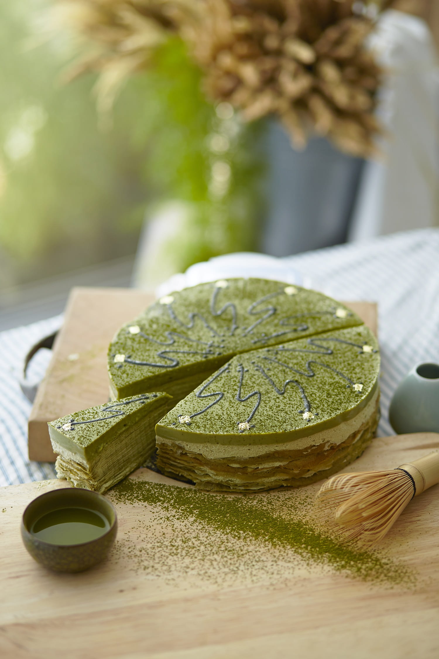 matcha tea, ingredient, 1080P, wood - material, brown, close-up, no people, surface, indoors, kitchen utensil, green color, table, focus on foreground, Phone HD Wallpaper