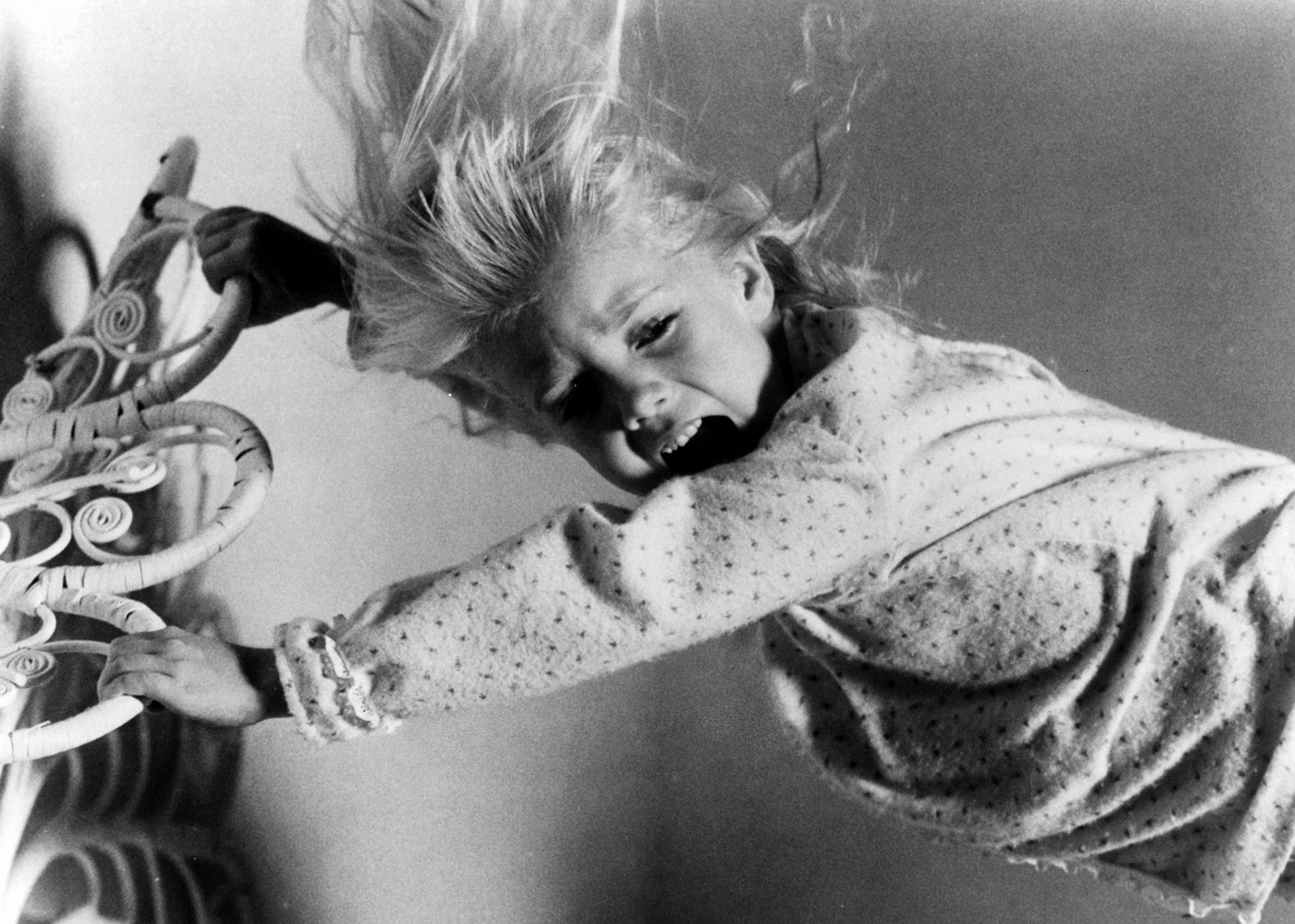 poltergeist, horror, movie, dark, thriller, 1080P, film, HD Wallpaper