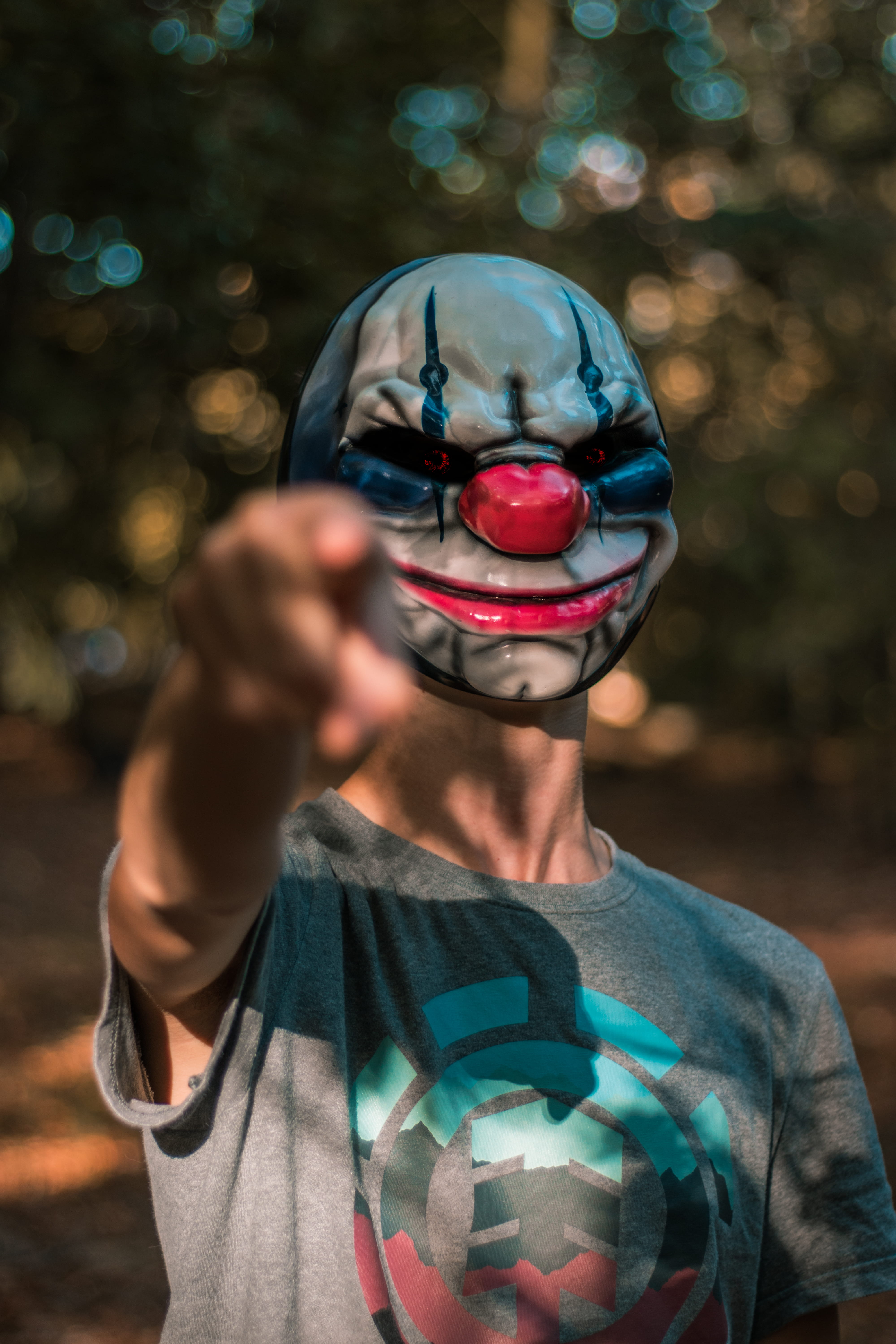 nature, focus on foreground, one person, 5K, portrait, tree, holding, men, teenager, waist up, one, unknown, outdoors, celebrity, mask, casual clothing, Phone HD Wallpaper