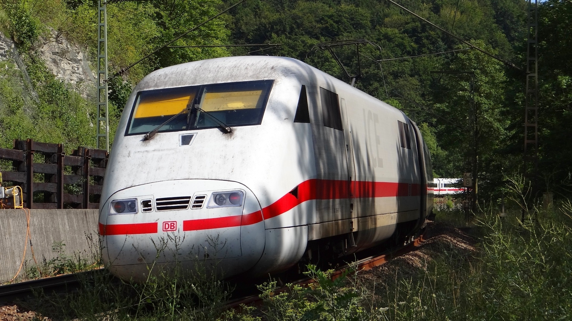 red, transportation, green color, public transportation, fils valley railway, plant, kbs 750, outdoors, field, grass, land vehicle, train, nature, land, HD Wallpaper
