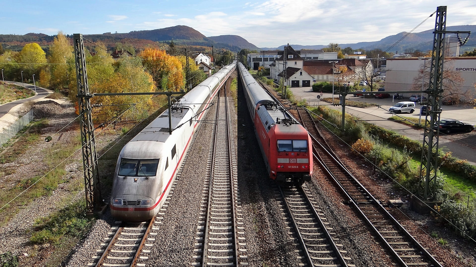 public transportation, day, railway, travel, high angle view, the way forward, no people, built structure, cloud - sky, outdoors, train, architecture, kbs 750, HD Wallpaper