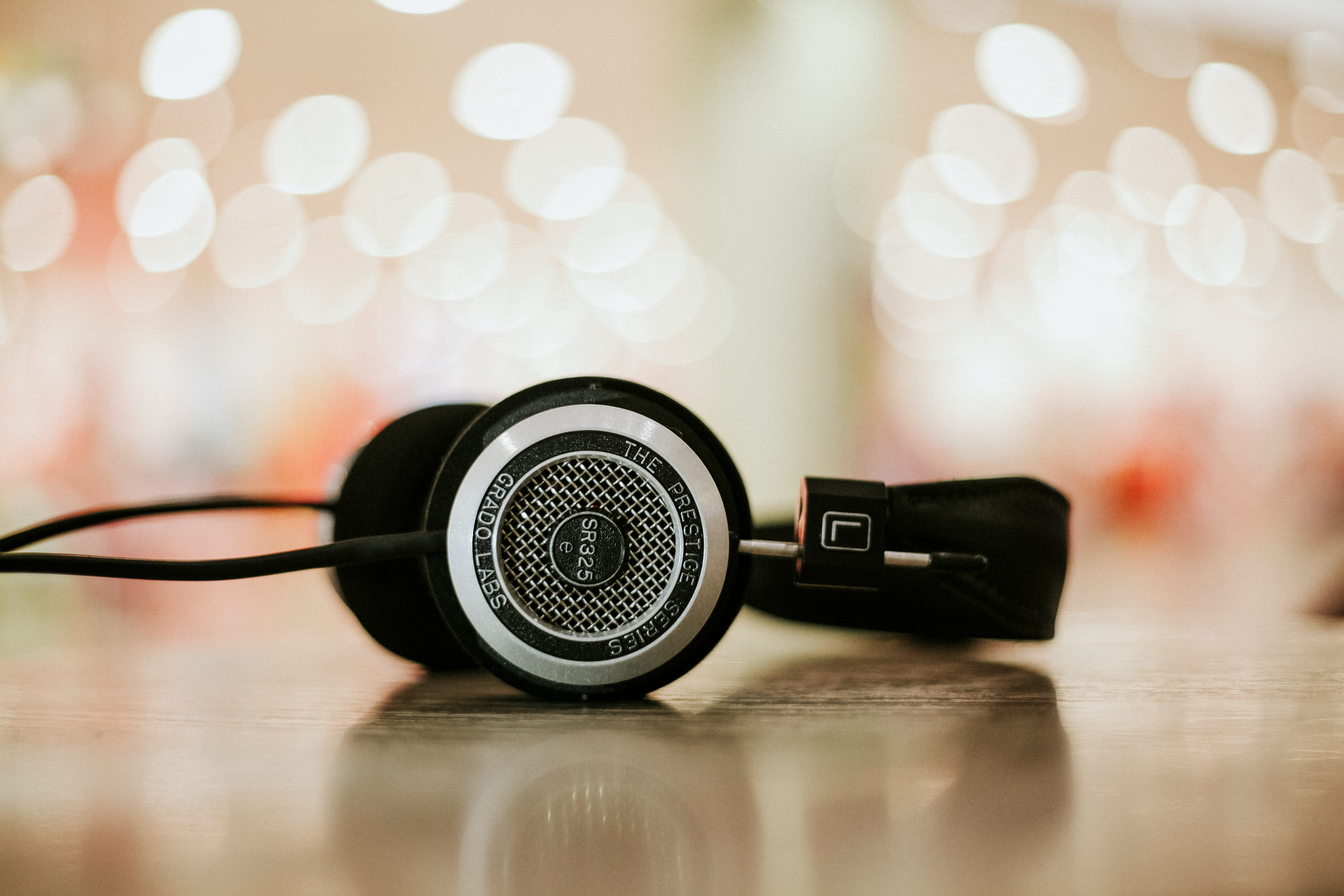 focus, microphone, lens - optical instrument, corded, headphone, digital camera, indoors, black, close-up, still life, 5K, earphone, focus on foreground, HD Wallpaper
