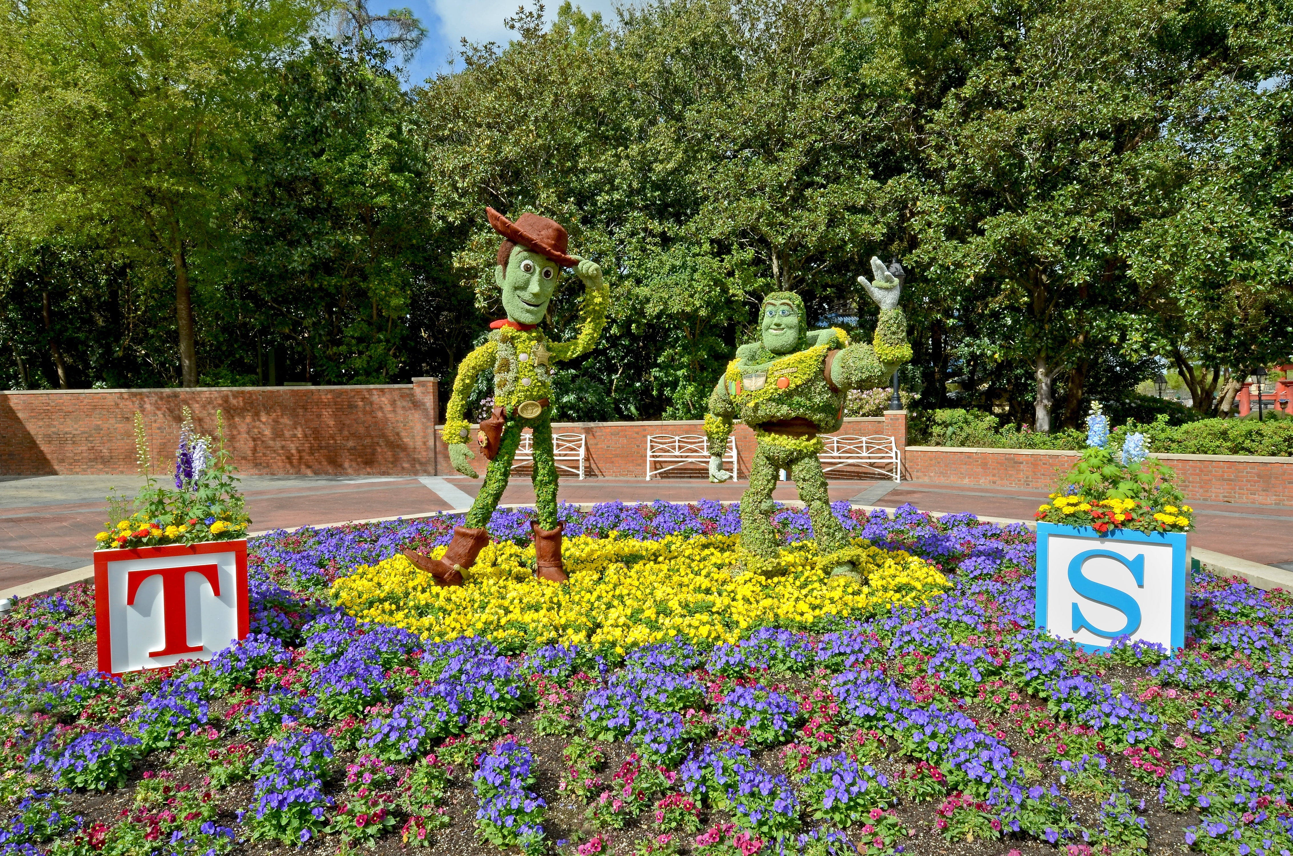 woody, representation, plant, buzz lightyear, craft, no people, text, disney, flowering plant, sculpture, growth, 4K, communication, art and craft, flower, HD Wallpaper