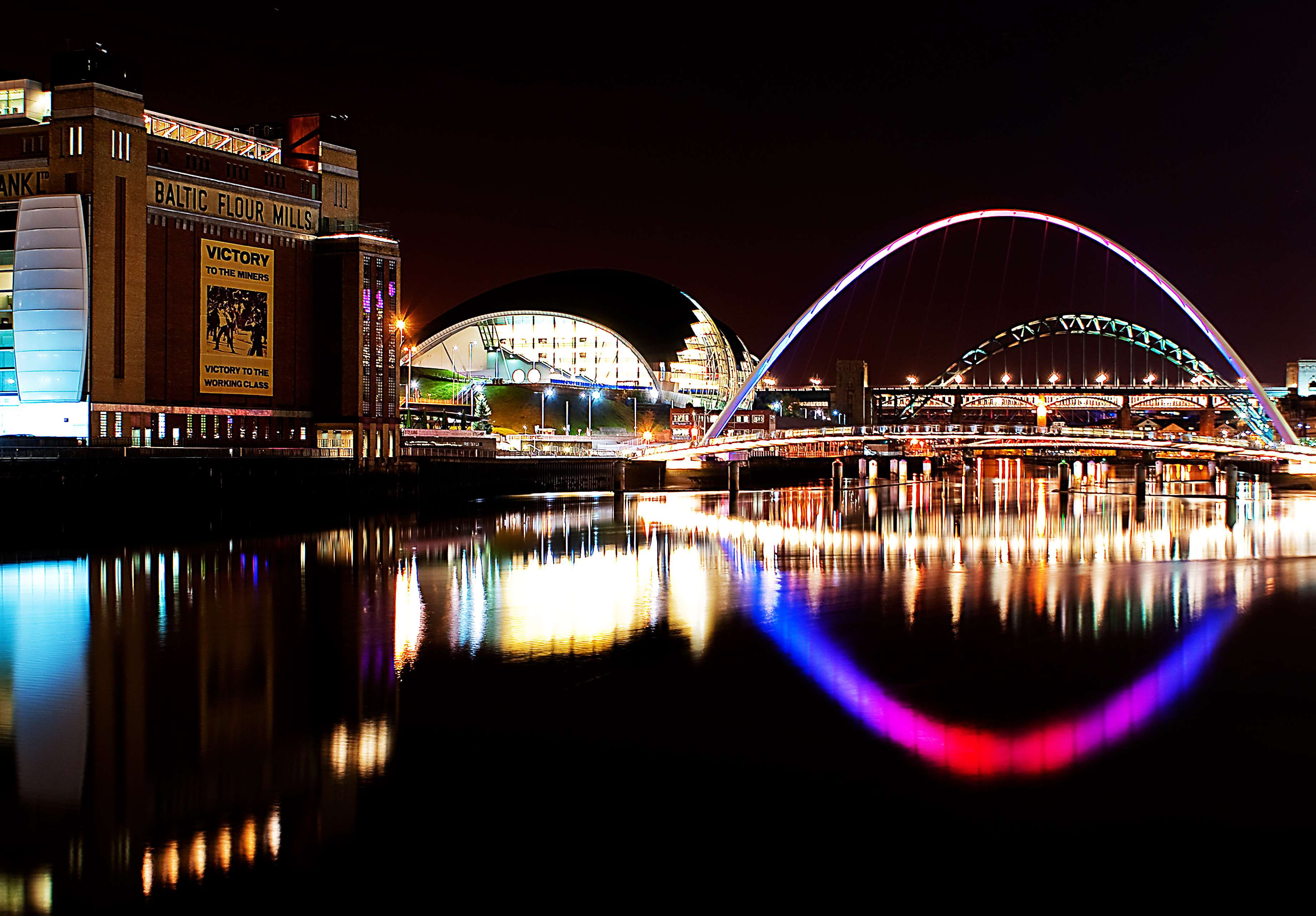outdoors, building exterior, arch, downtown, dusk, arch bridge, nature, landmark, urban, travel, 2K, bridge, buildings, river, city lights, connection, HD Wallpaper
