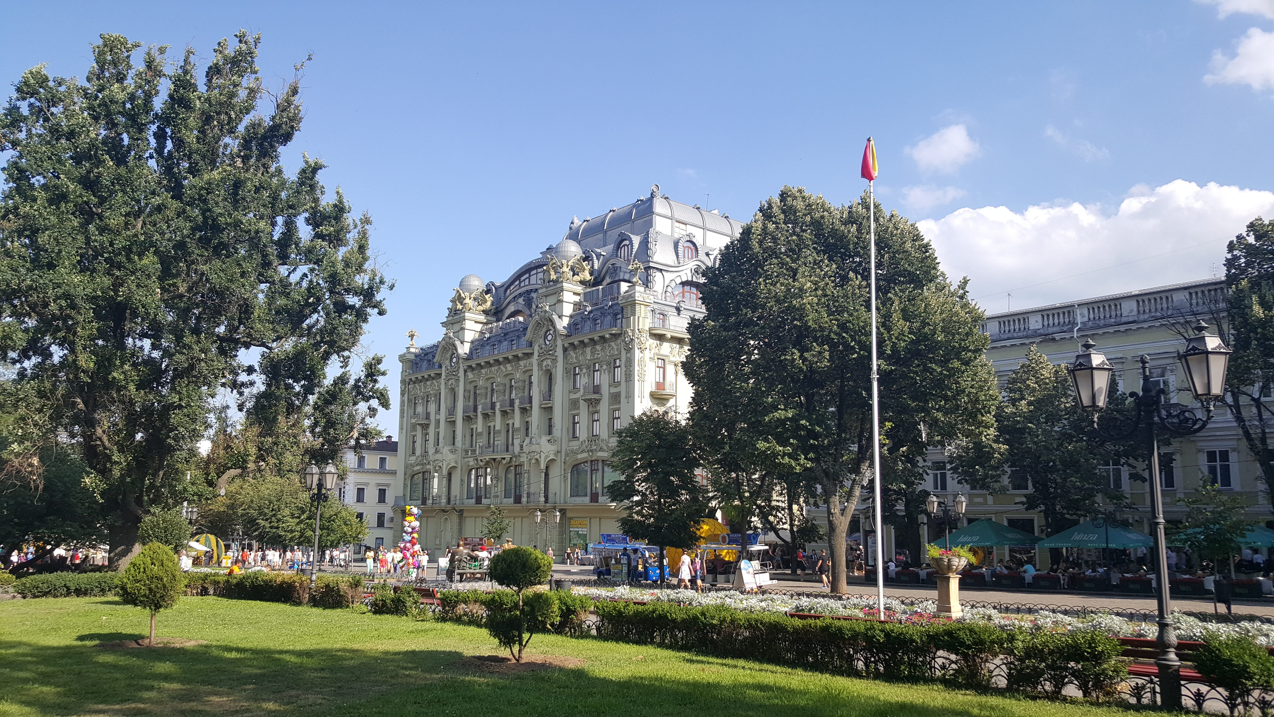 facade, the past, ukraine, clear sky, travel, destination, grass, old, city, deribasovskaya, building, park, sky, built structure, odessa, europe, nature, HD Wallpaper