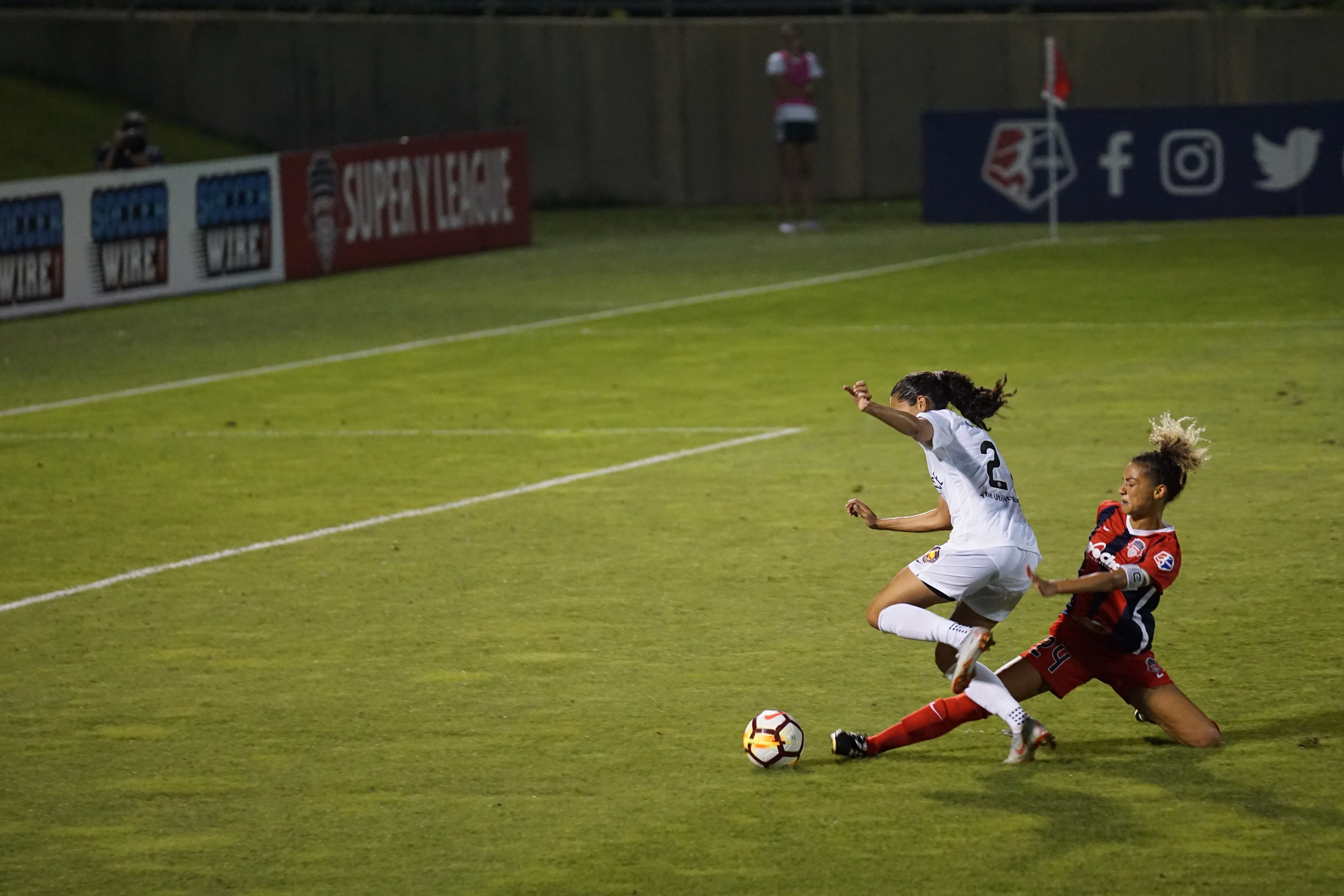 match - sport, soccer, full length, ball, child, christen press, sports equipment, estelle johnson, childhood, grass, 5K, outdoors, sports clothing, running, HD Wallpaper