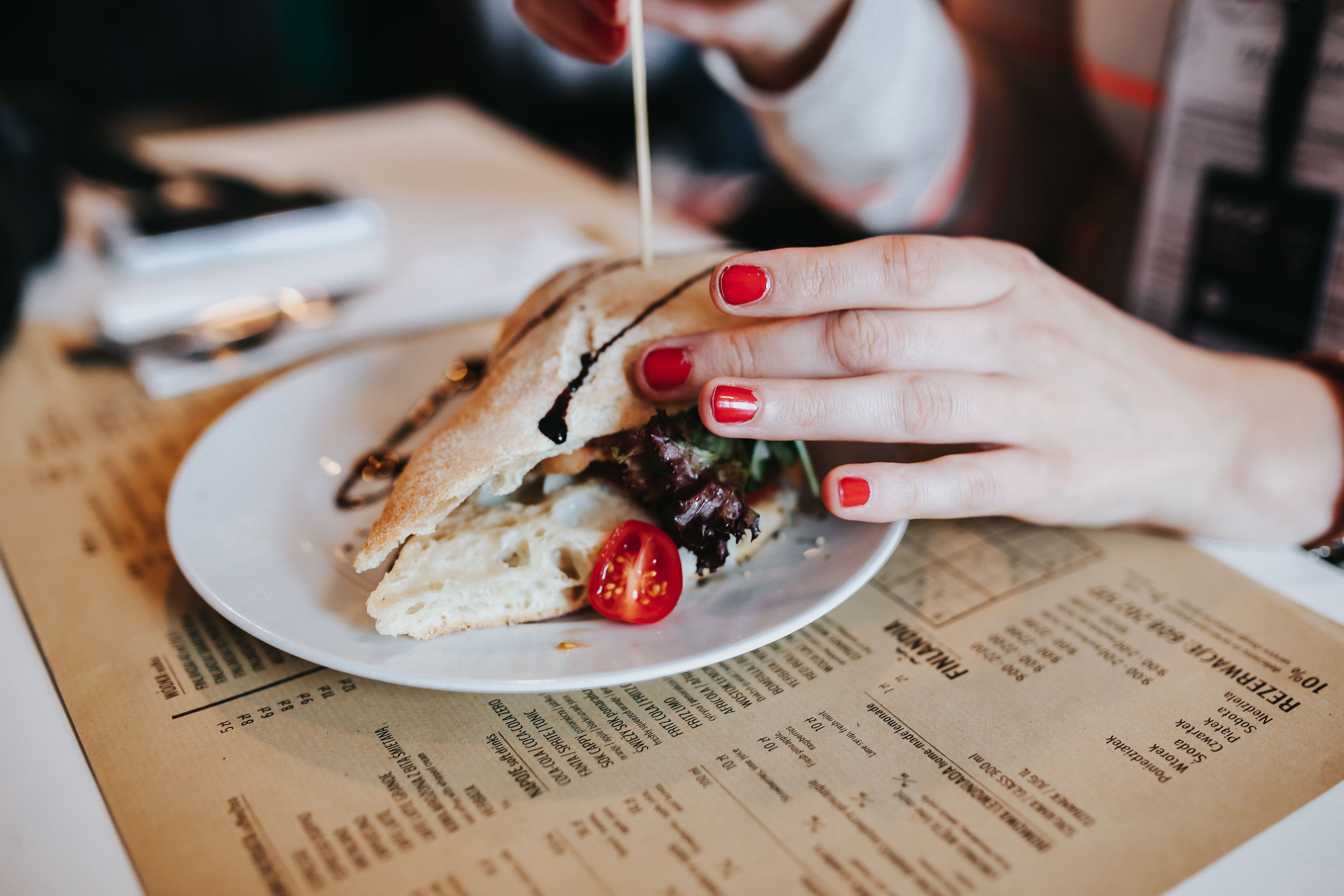 vegetable, vegatable, drinks, finger, 5K, meal, food, hand, close-up, business, adult, people, glass, water, breakfast, nail, delicious, paper, focus on foreground, HD Wallpaper