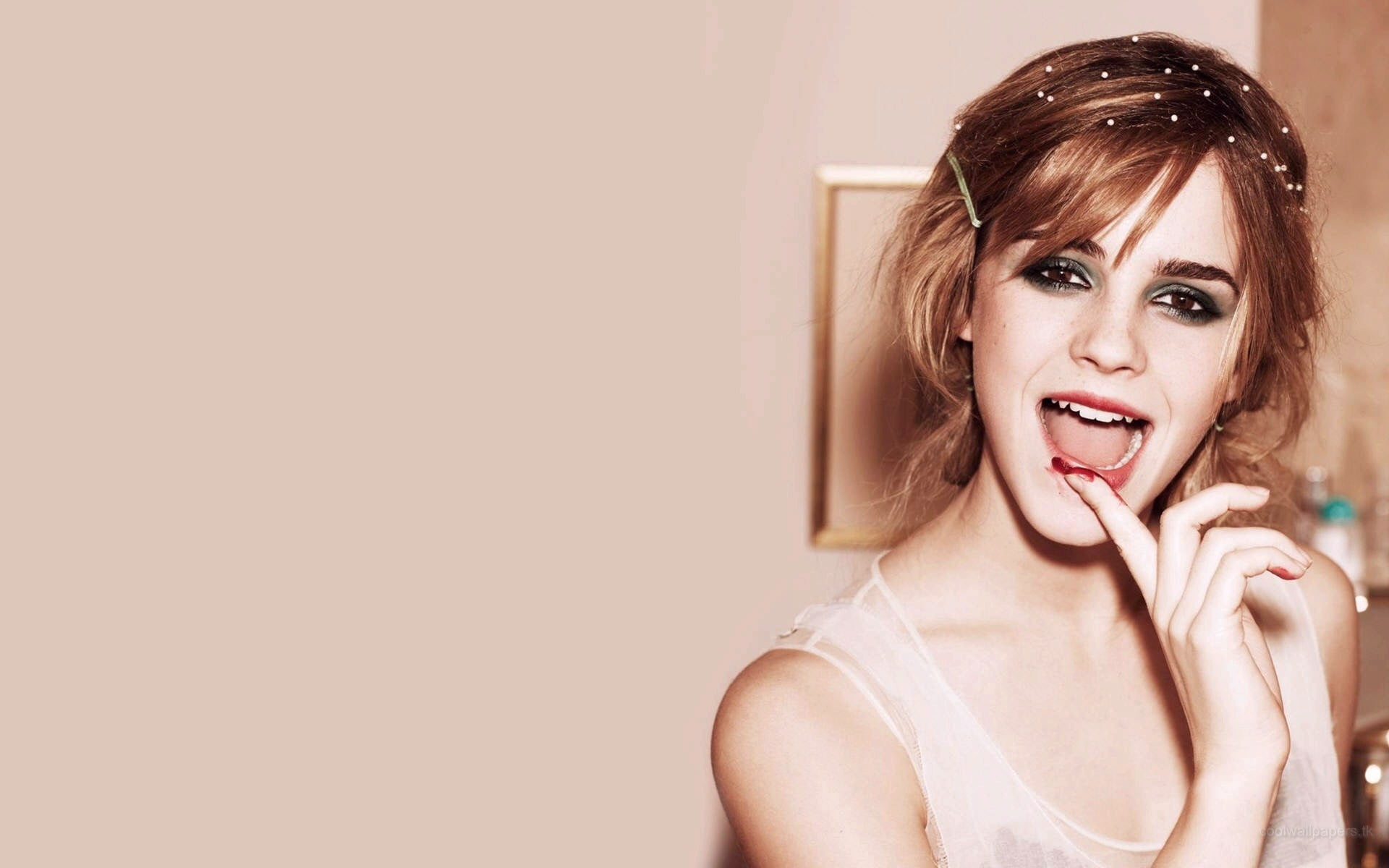 hair, hairstyle, beauty, copy space, human face, brown eyes, 1080P, headshot, actress, beautiful people, adult, happiness, Emma Watson, brunette, watson, HD Wallpaper