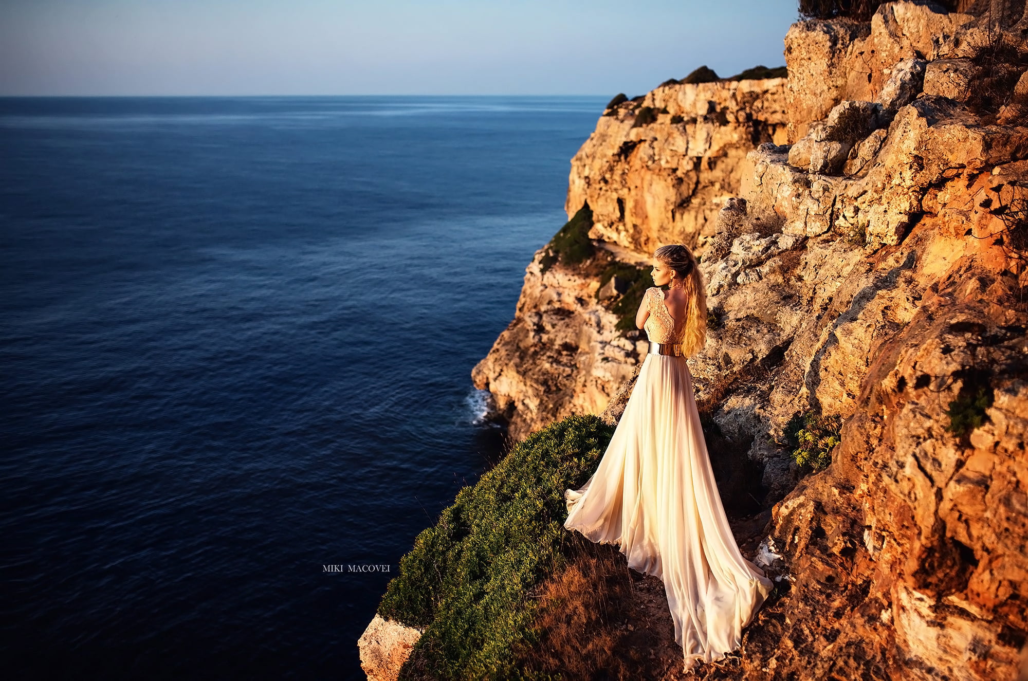 sunlight, Venkara Capris, nature, long hair, dress, rocks, Miki Macovei, blonde, women, cliff, 1080P, water, HD Wallpaper