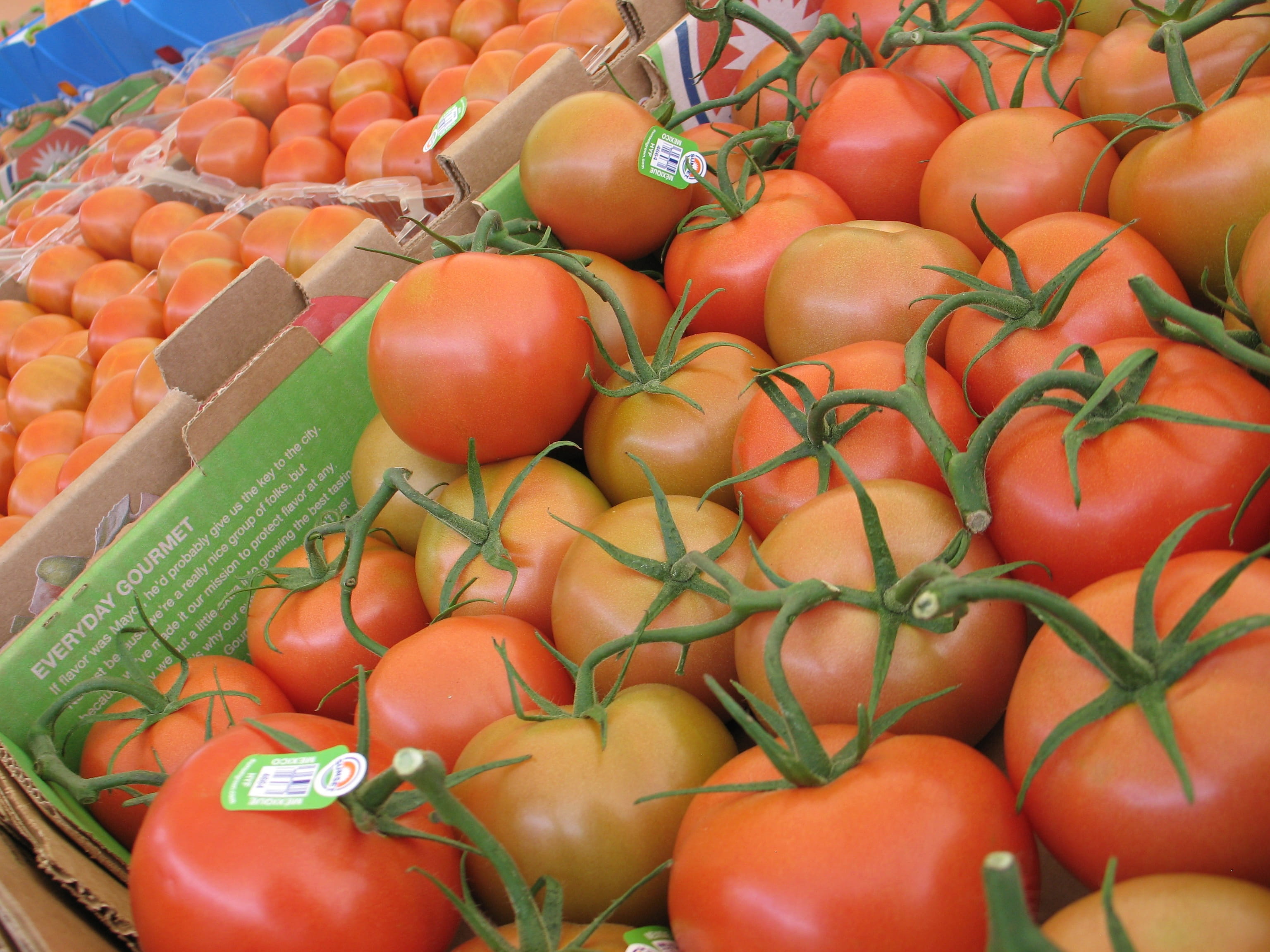 wellbeing, tomatoe, large group of objects, day, healthy eating, close-up, no people, for sale, red, ripe, abundance, food and drink, vegetable, food, retail display, HD Wallpaper