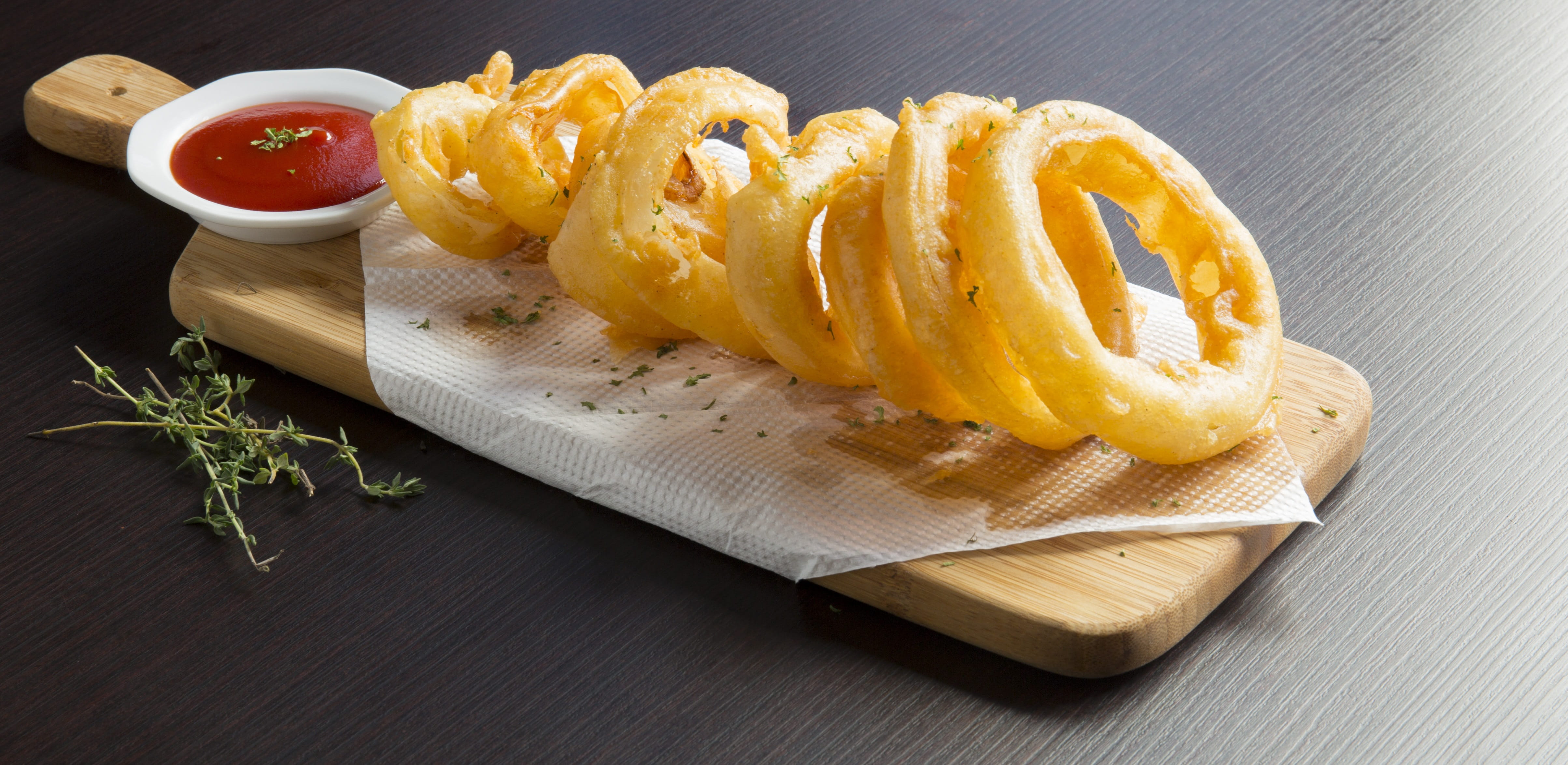 fried food, cafe, dining, no people, lunch, deep fried, table, freshness, high angle view, prepared potato, indoors, fresh, fried, food and drink, bowl, HD Wallpaper