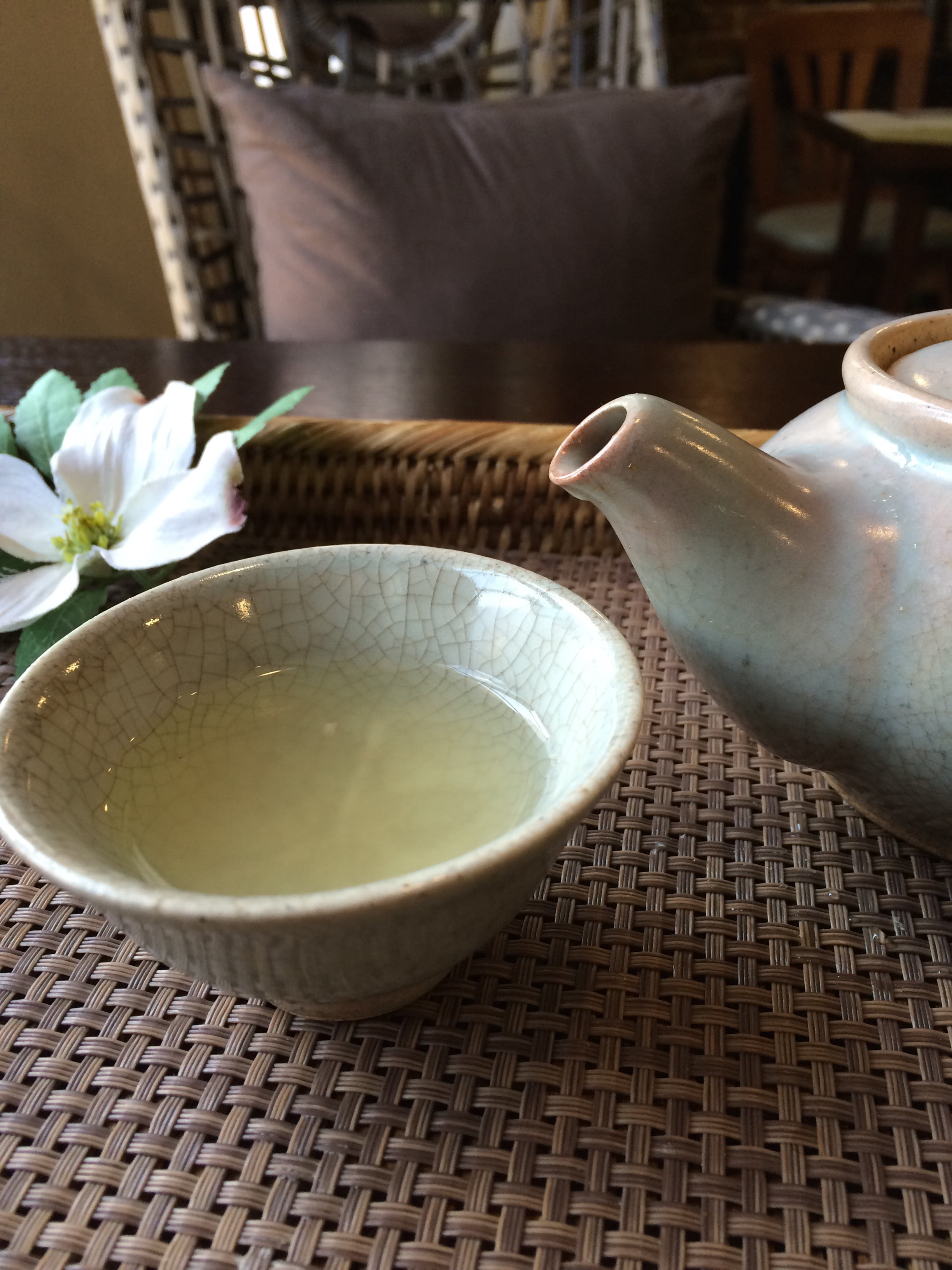 nature, tray, flower, fermented tea, bowl, indoors, wellbeing, cultures, teapot, healthy lifestyle, tea Cup, 2K, luxury, beauty in nature, drinks, crockery, Phone HD Wallpaper